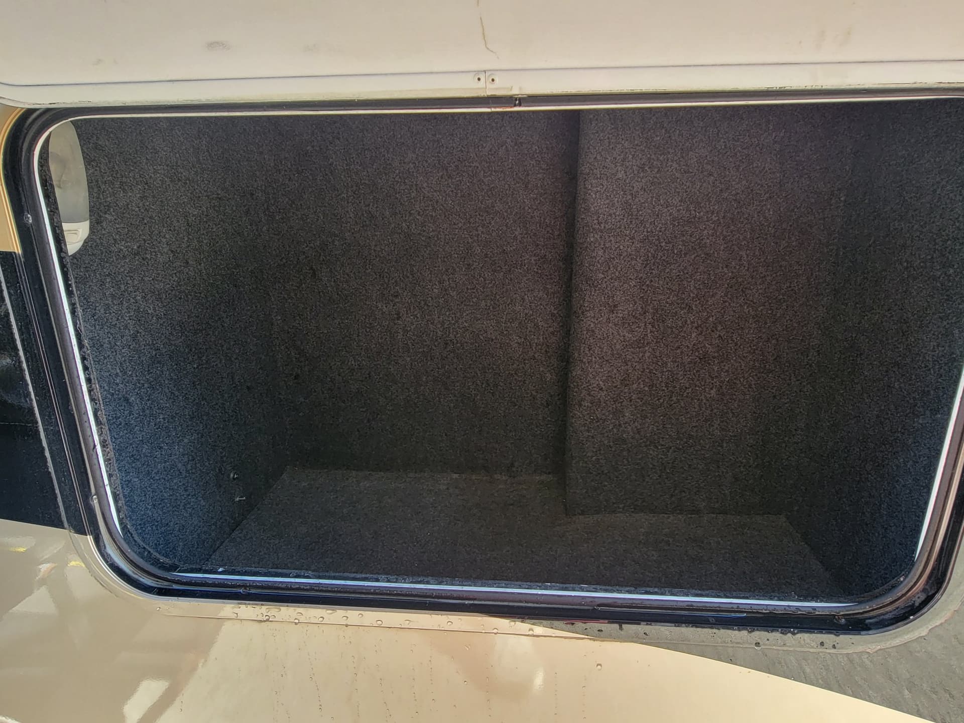 2010 Gulf Stream 2010 Gulf Stream Conquest Super Series - thumbnail 13