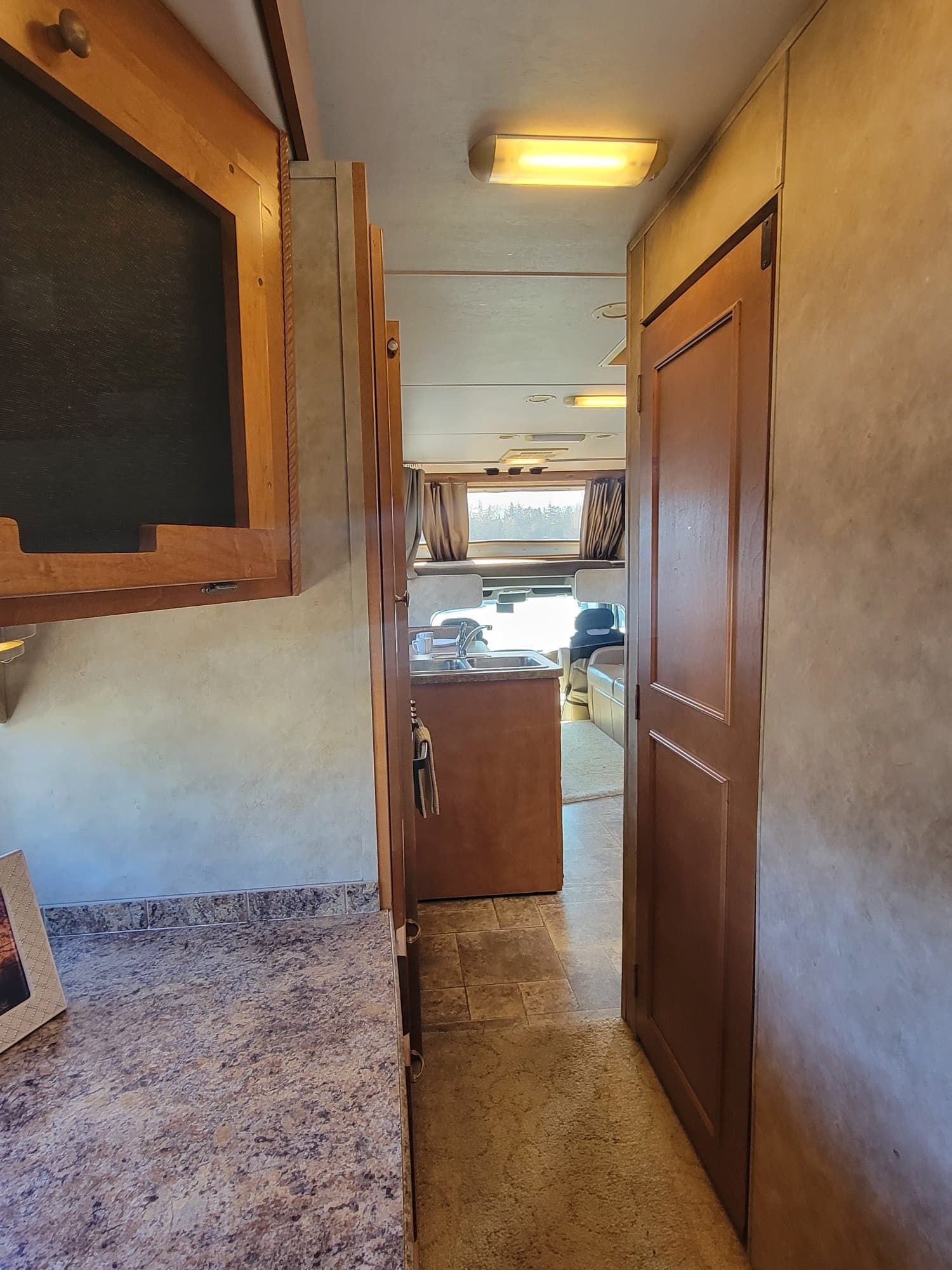 2010 Gulf Stream 2010 Gulf Stream Conquest Super Series - thumbnail 19