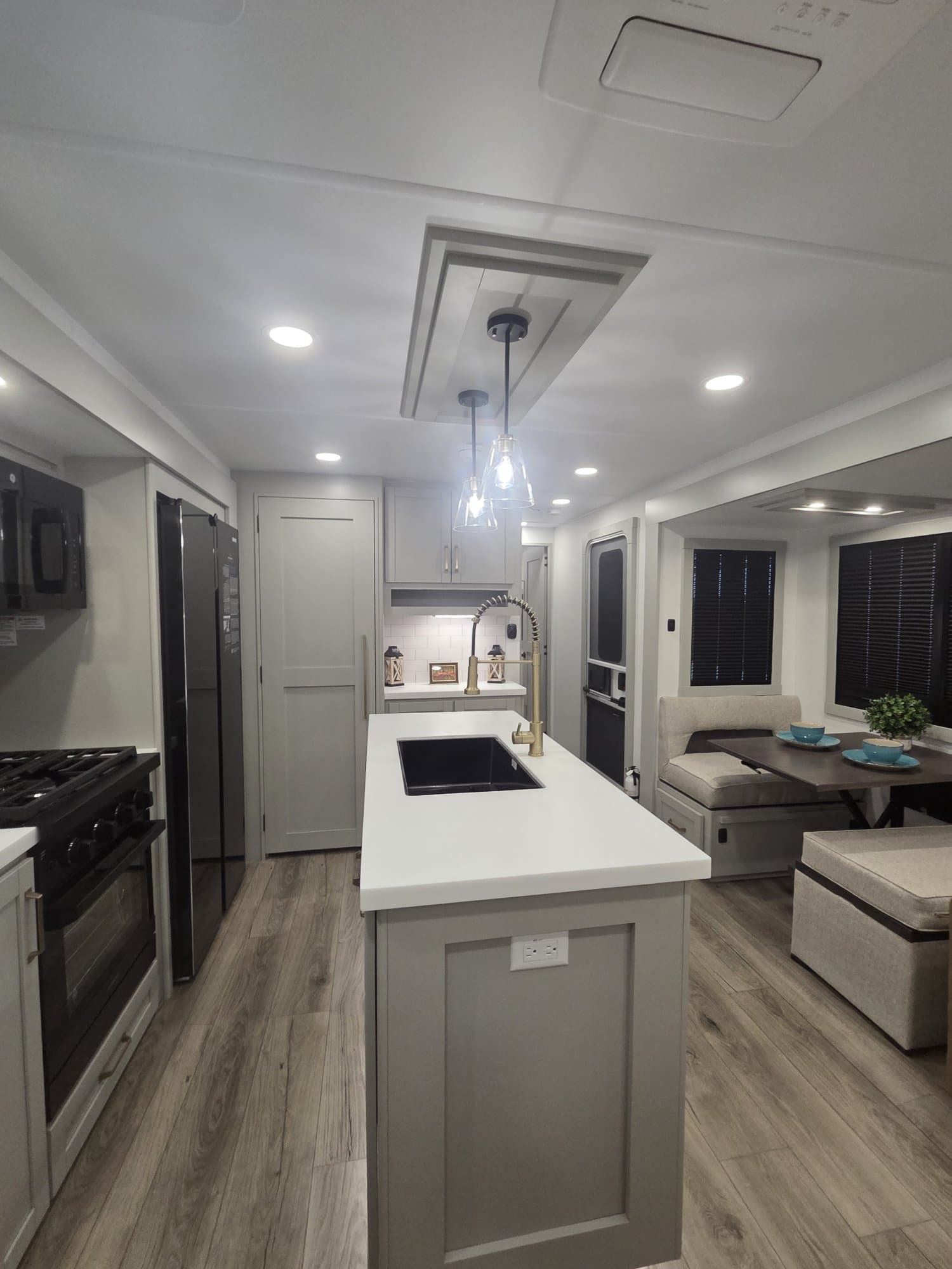 2026 Brinkley RV 2026 Brinkley RV Model Z - thumbnail 11