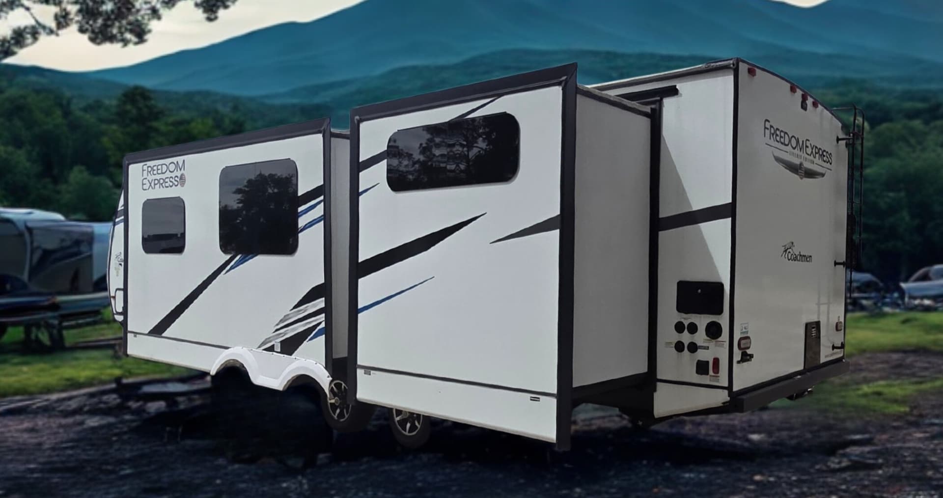 2022 Coachmen 2022 Coachmen Freedom Express - thumbnail 6