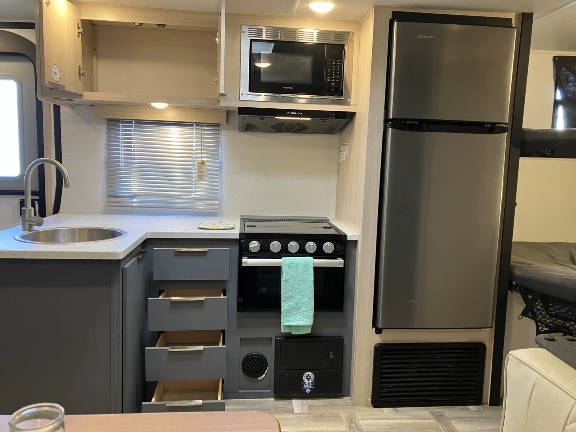 2024 Prime Time RV 2024 Prime Time RV Tracer - thumbnail 11