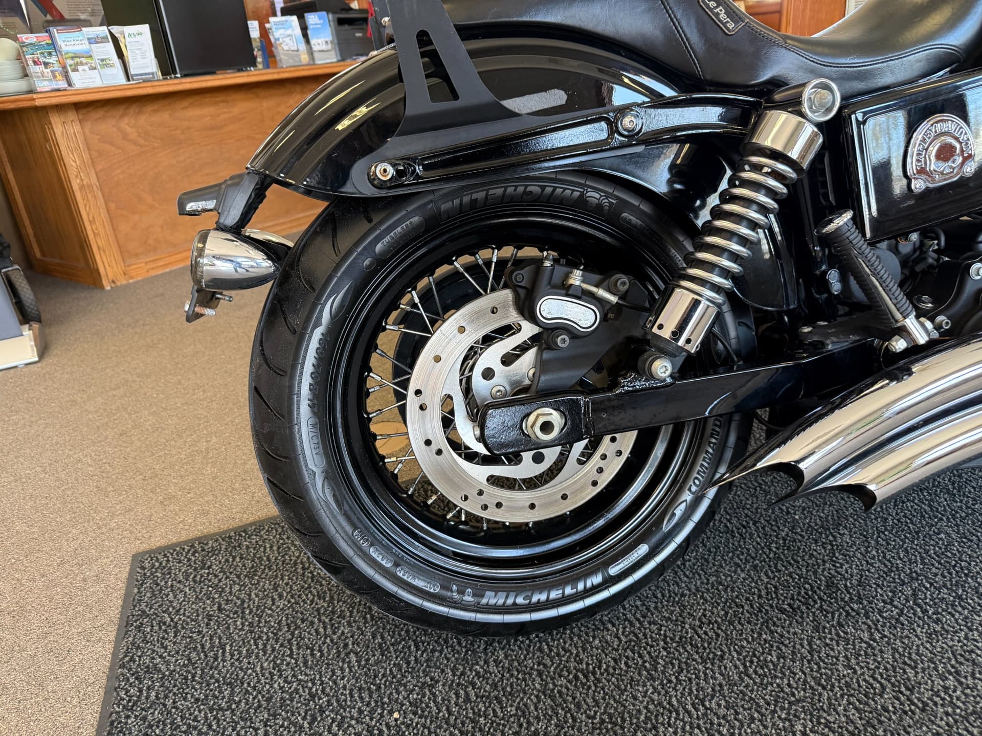 2015 Harley-Davidson 2015 Harley-Davidson Dyna Street Bob - thumbnail 9