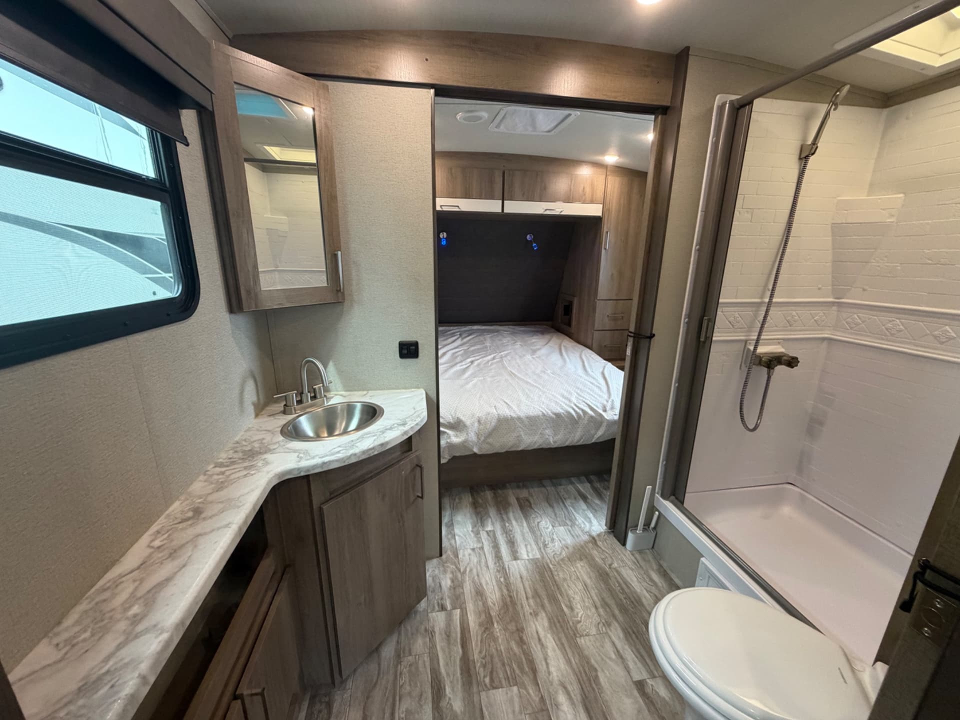 2022 Grand Design 2022 Grand Design Imagine - thumbnail 11