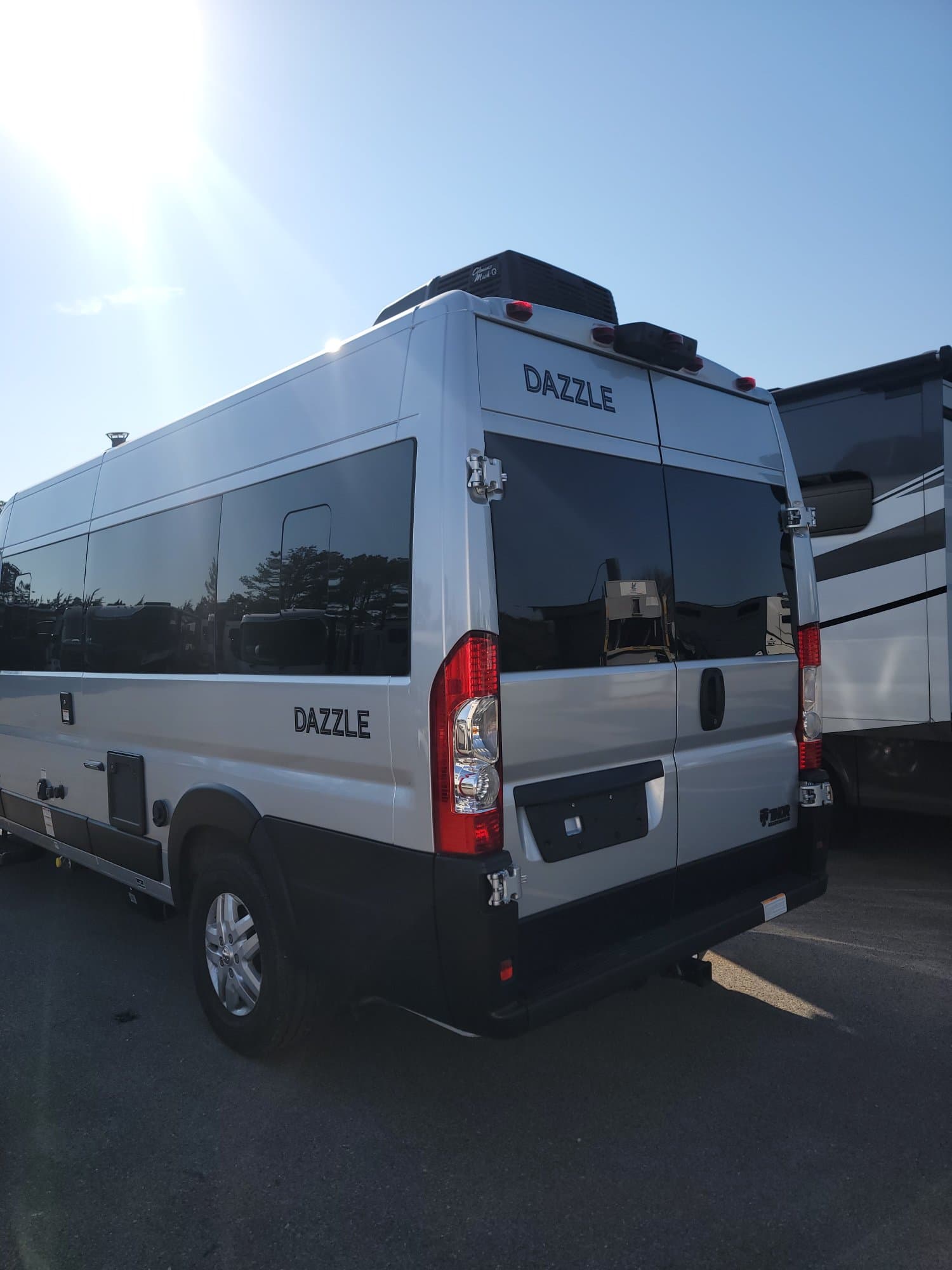 2023 Thor Motor Coach 2023 Thor Motor Coach Dazzle - thumbnail 5