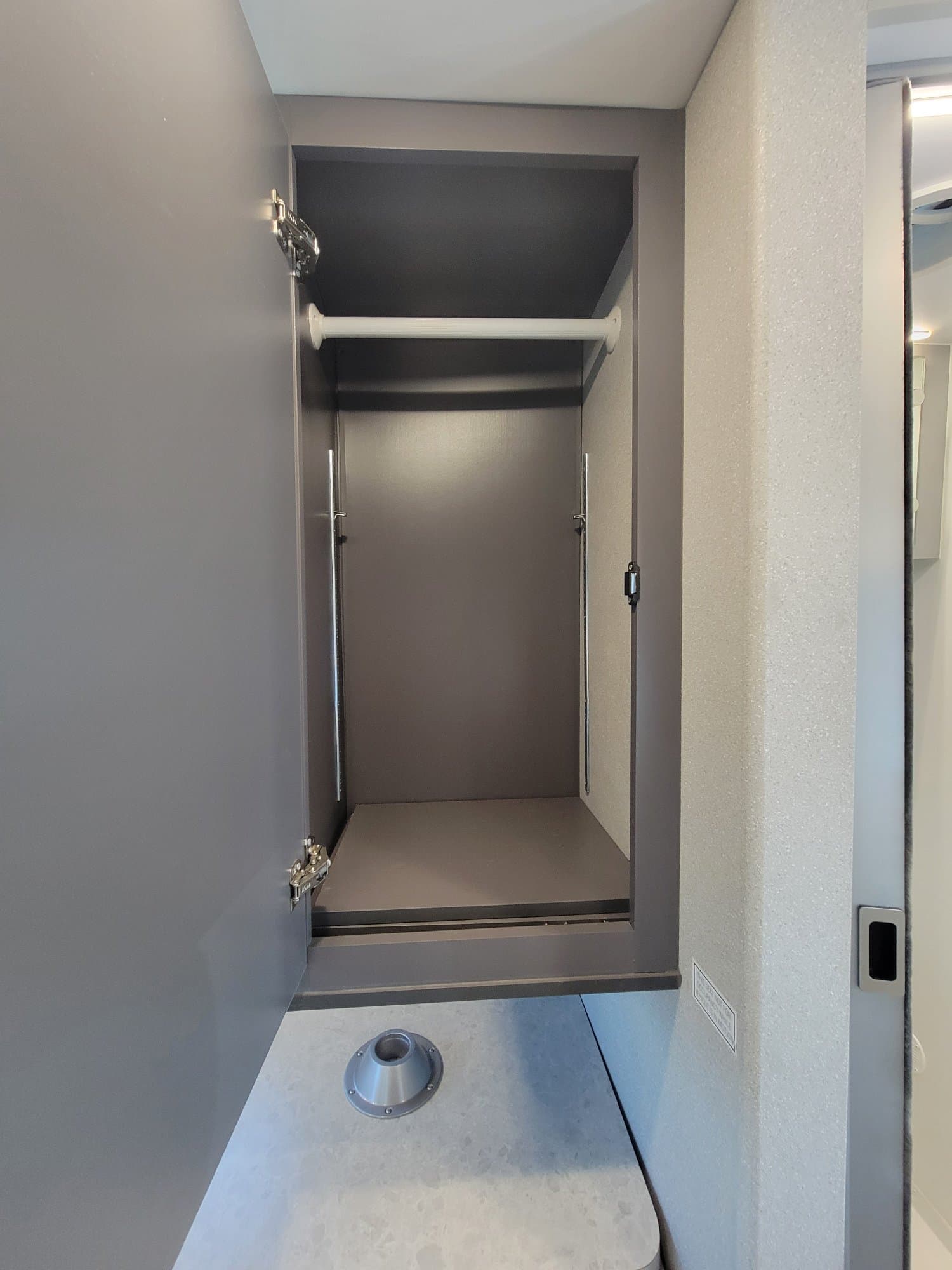 2023 Thor Motor Coach 2023 Thor Motor Coach Dazzle - thumbnail 35