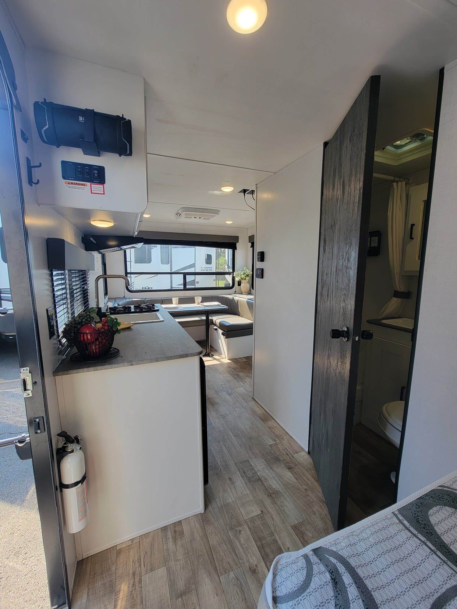 2022 Keystone RV 2022 Keystone RV Hideout - thumbnail 12