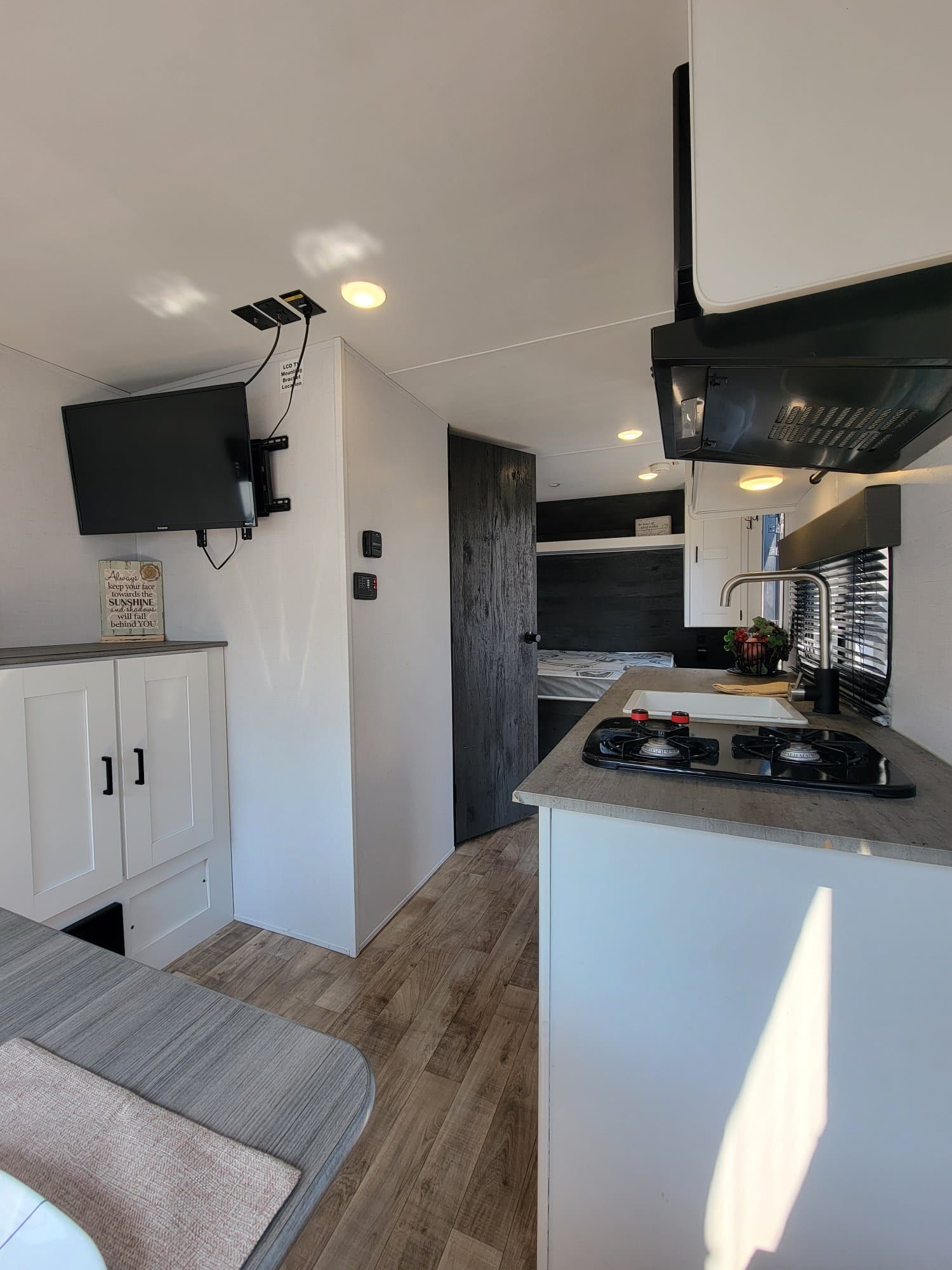 2022 Keystone RV 2022 Keystone RV Hideout - thumbnail 13