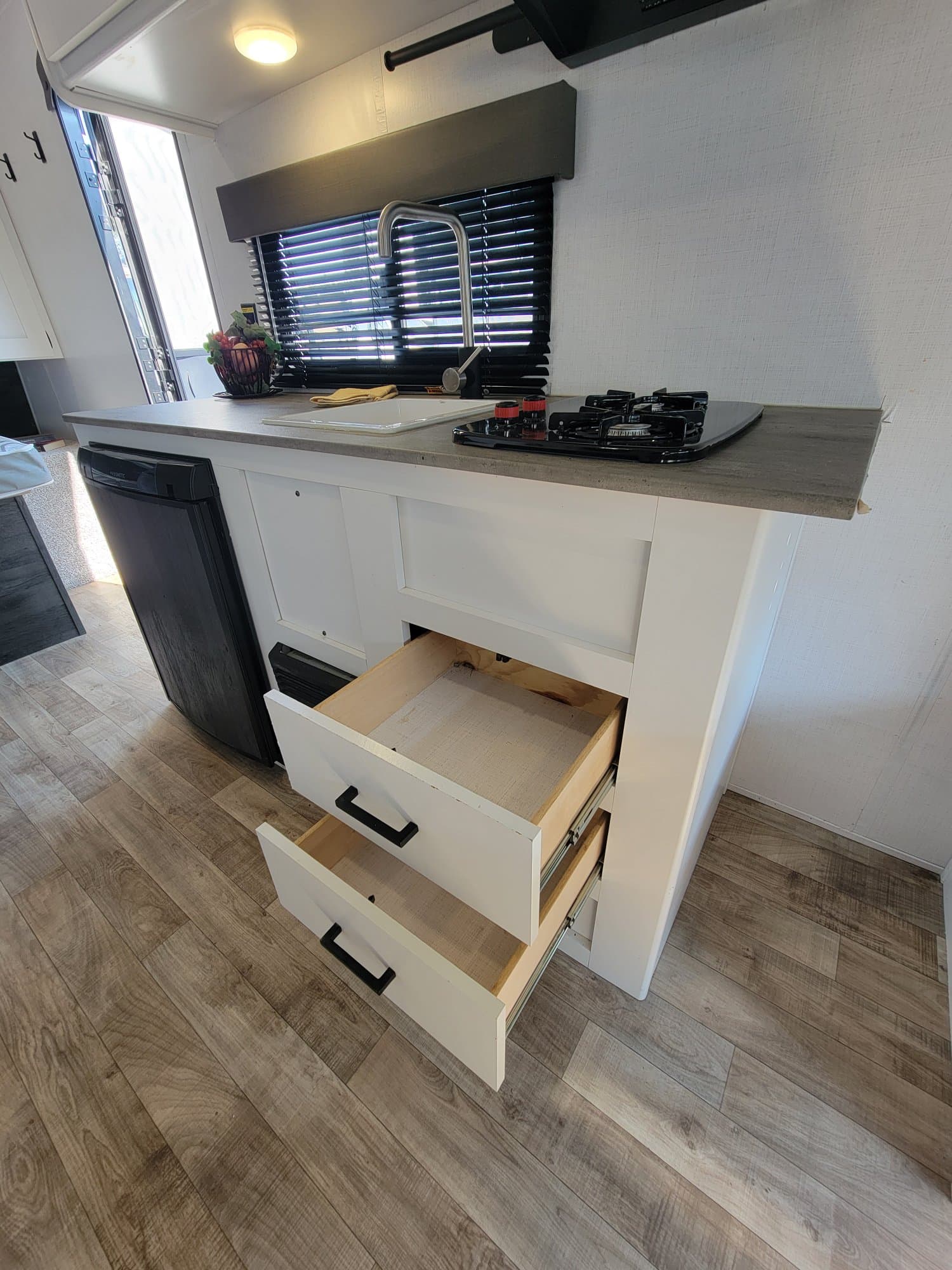 2022 Keystone RV 2022 Keystone RV Hideout - thumbnail 19