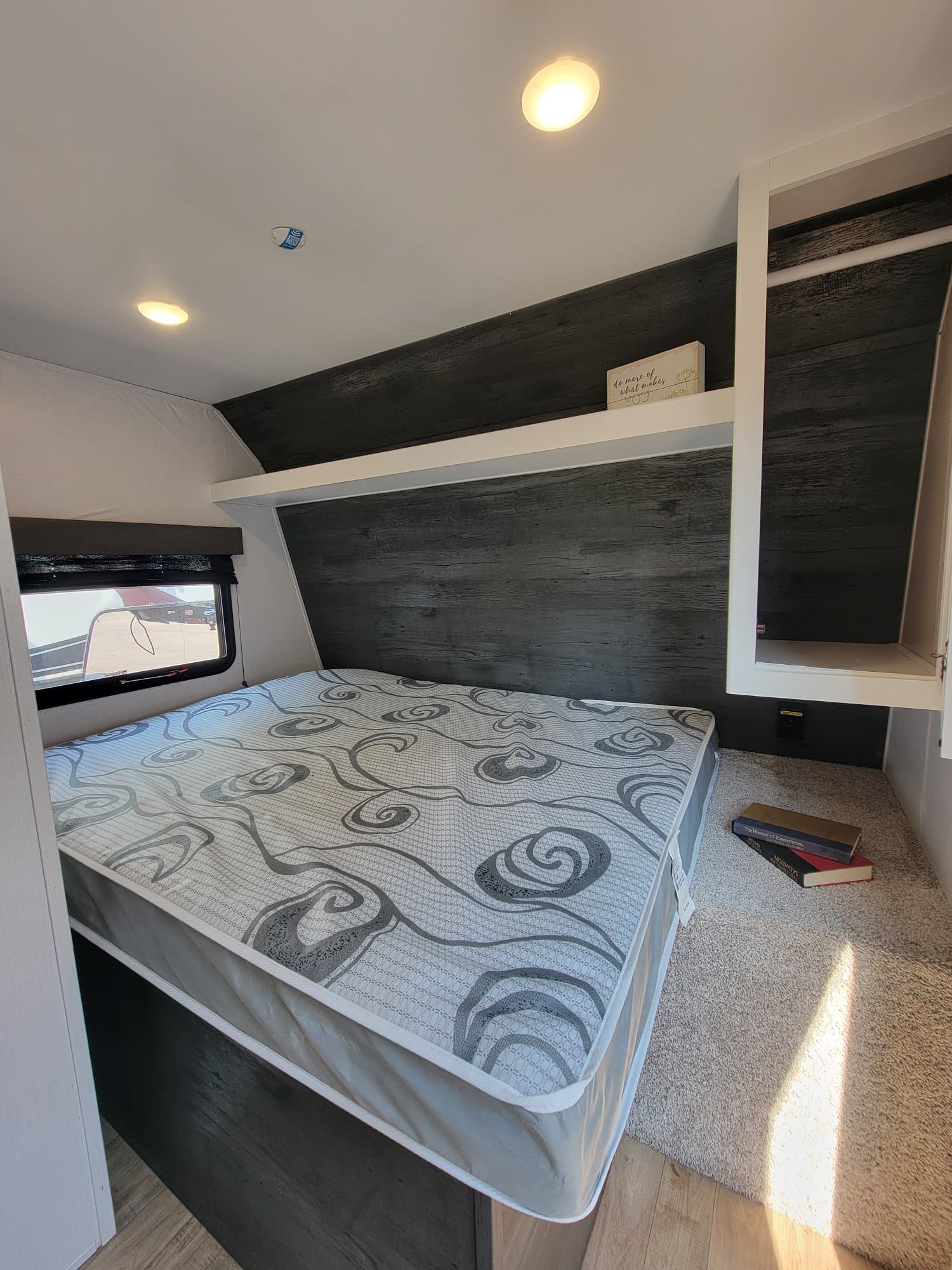 2022 Keystone RV 2022 Keystone RV Hideout - thumbnail 26