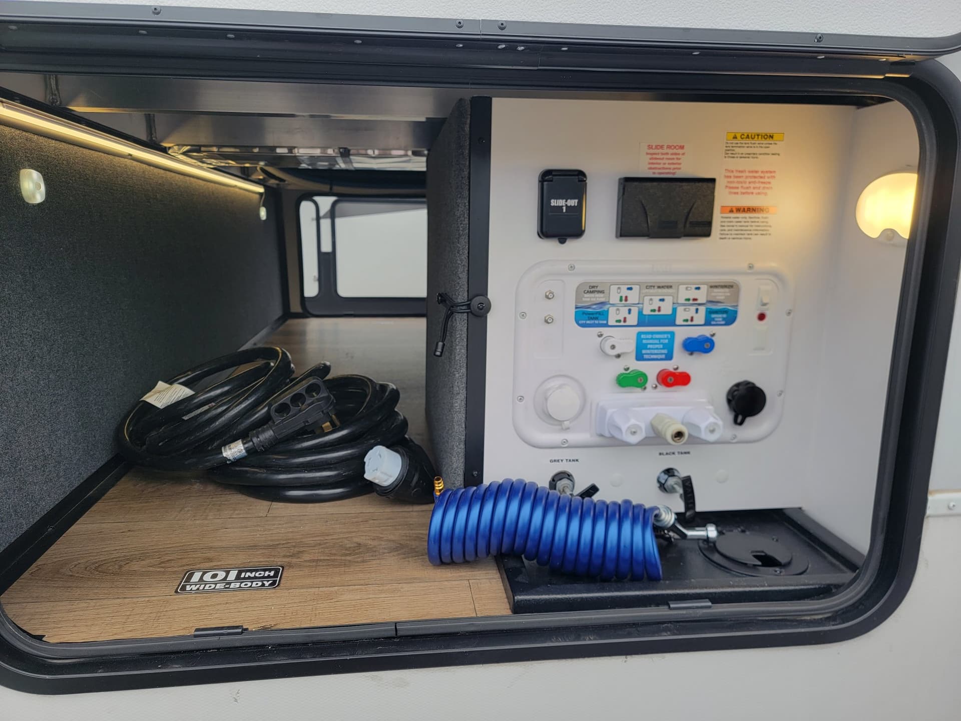 2025 Alliance RV 2025 Alliance RV Avenue - thumbnail 11