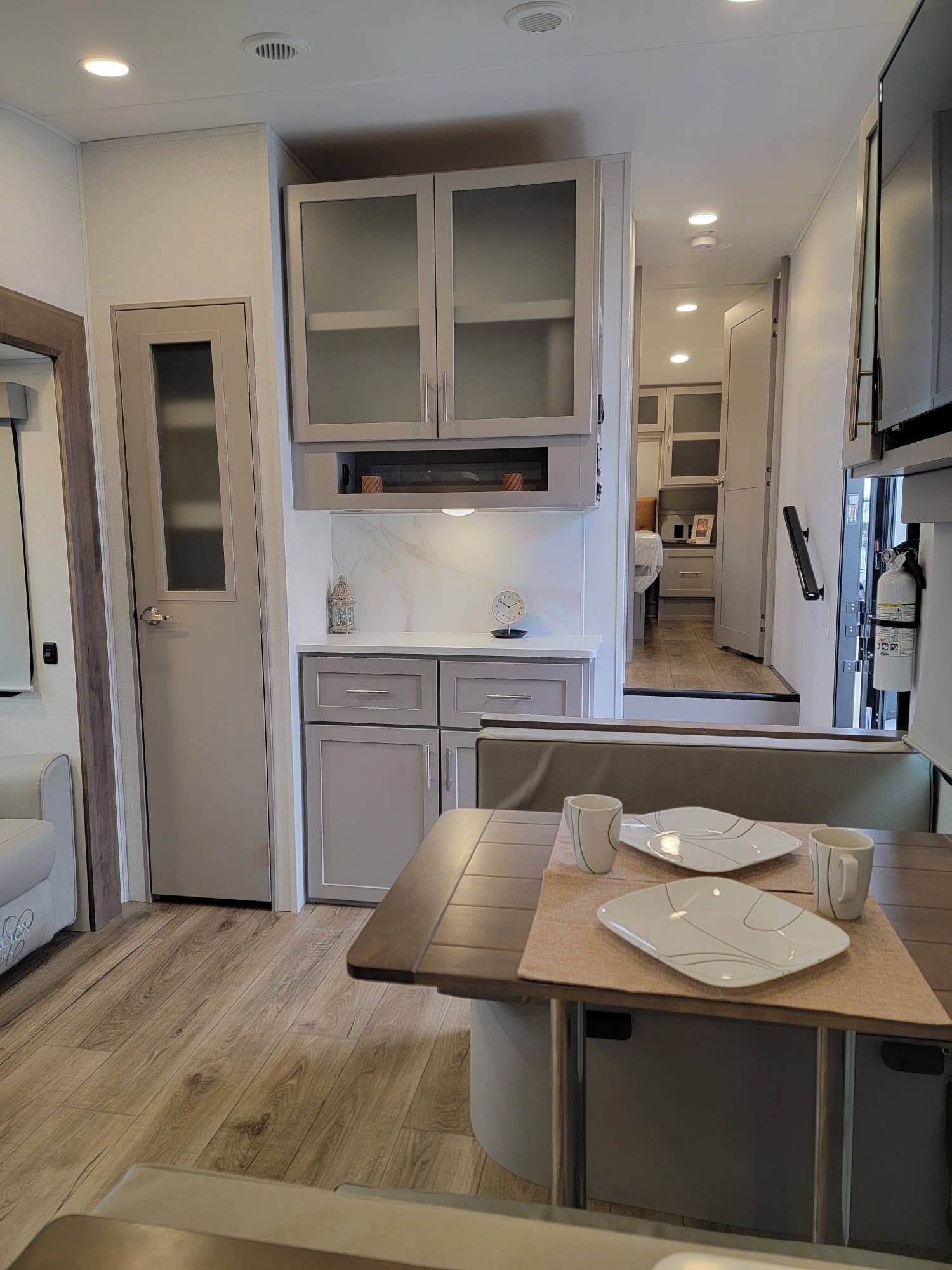 2025 Alliance RV 2025 Alliance RV Avenue - thumbnail 16