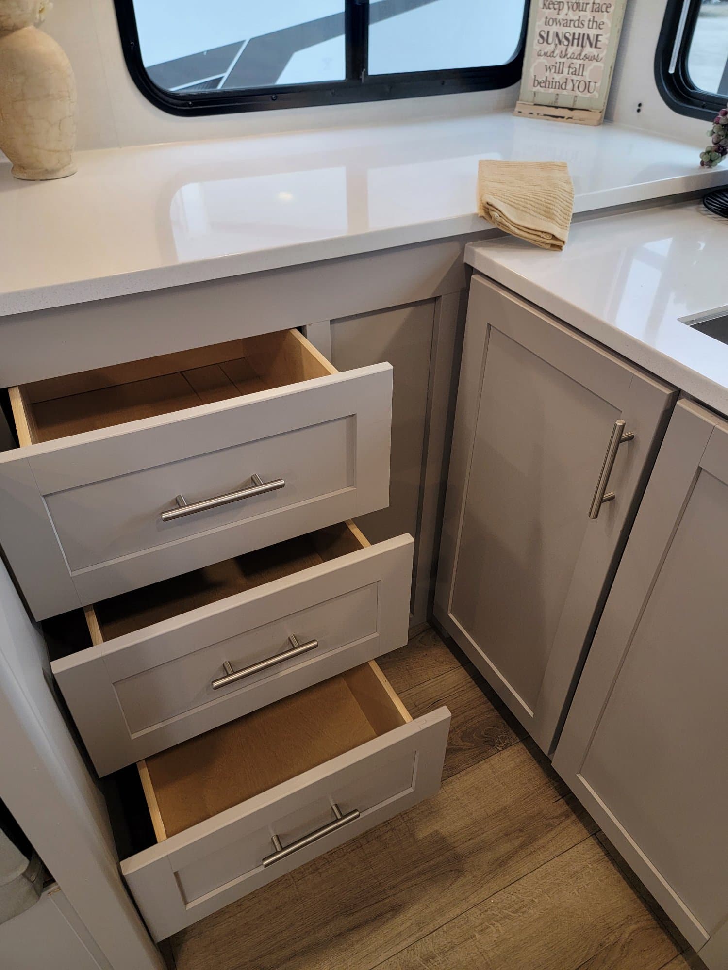 2025 Alliance RV 2025 Alliance RV Avenue - thumbnail 30