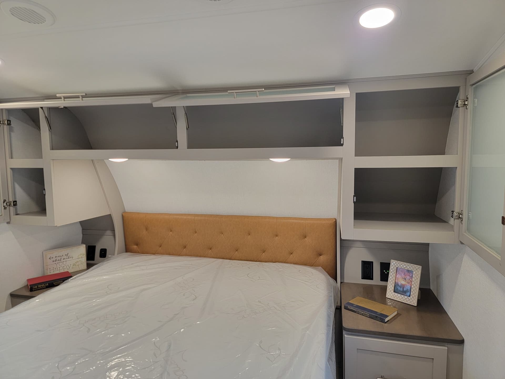 2025 Alliance RV 2025 Alliance RV Avenue - thumbnail 40