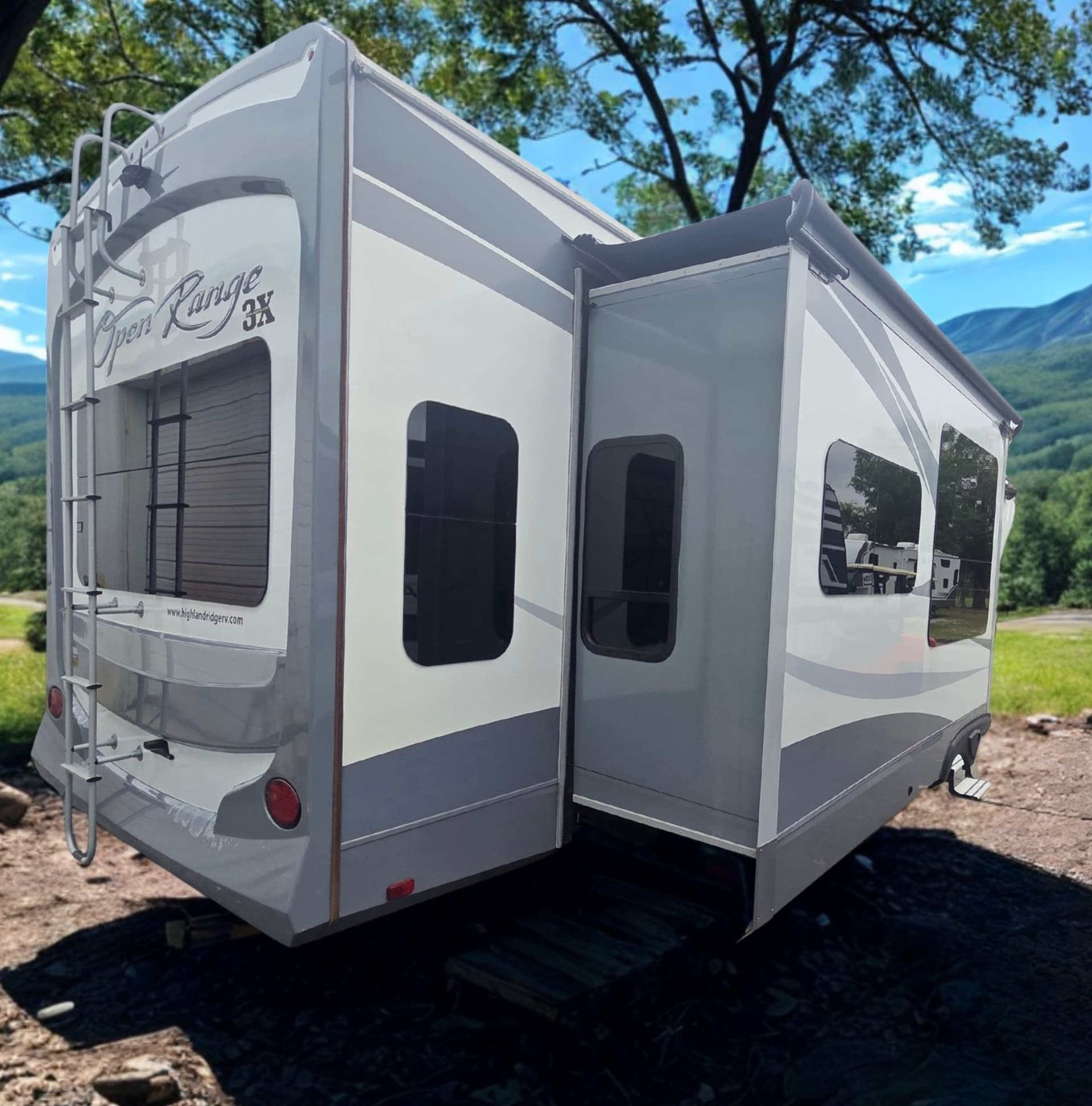 2017 Highland Ridge RV 2017 Highland Ridge RV Open Range 3X - thumbnail 3