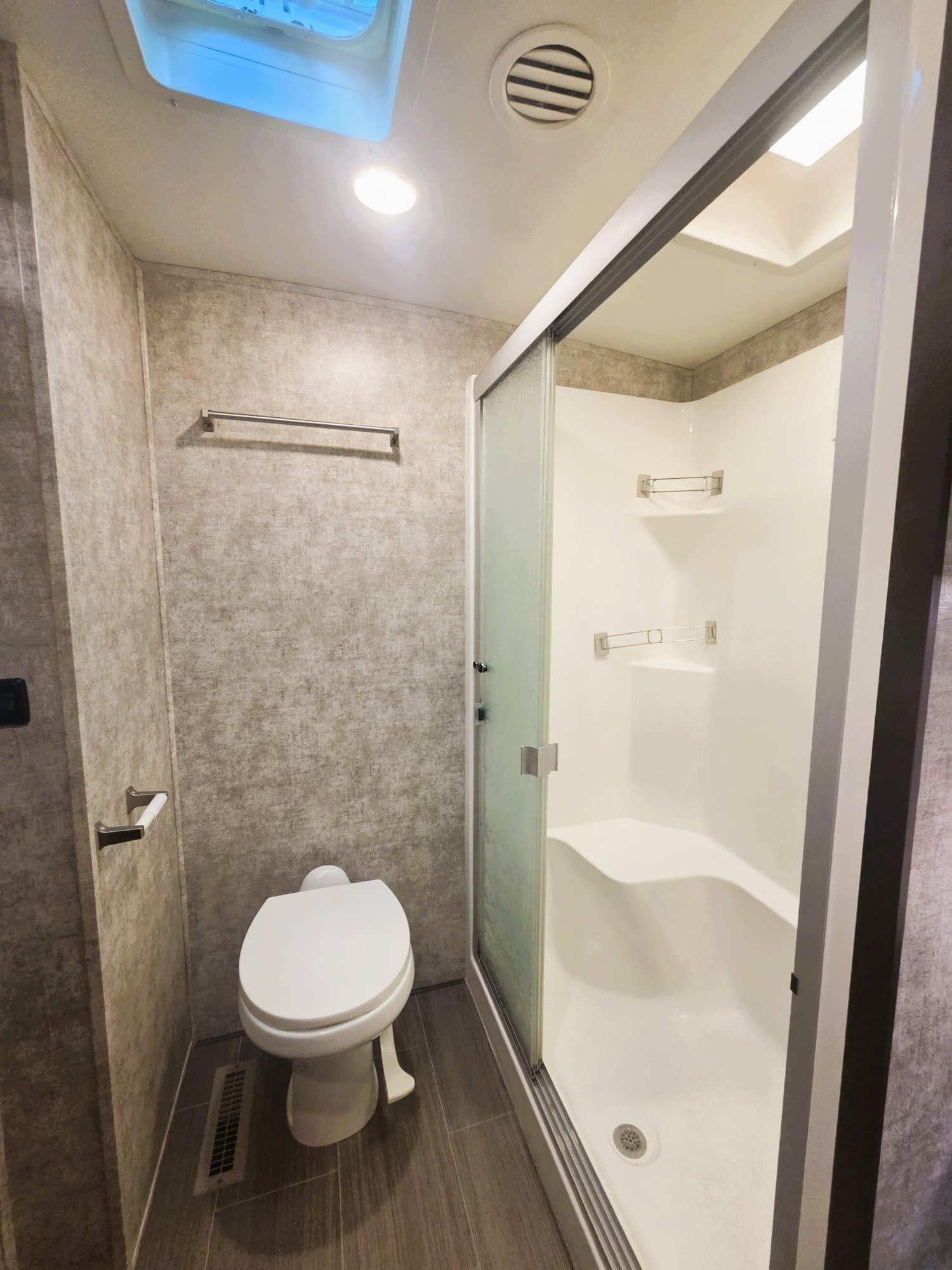 2017 Highland Ridge RV 2017 Highland Ridge RV Open Range 3X - thumbnail 15