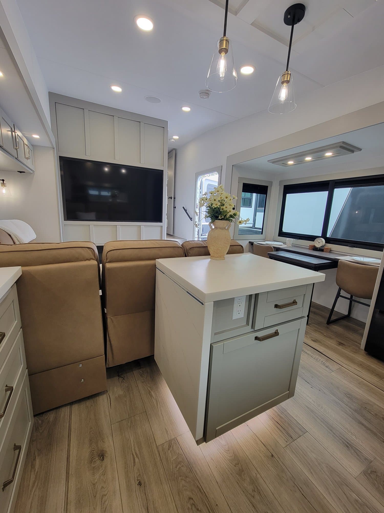 2026 Brinkley RV 2026 Brinkley RV Model Z - thumbnail 13