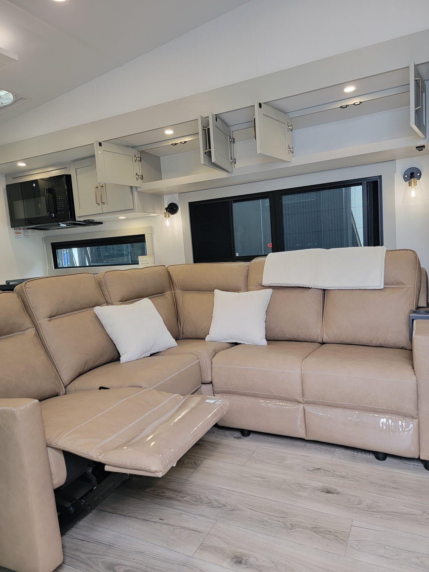 2026 Brinkley RV 2026 Brinkley RV Model Z - thumbnail 16