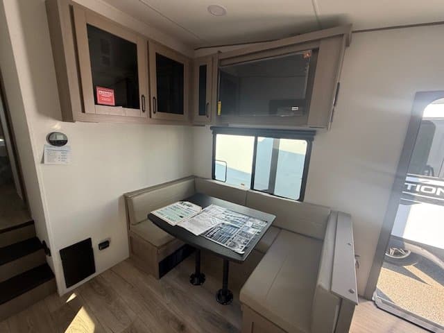 2026 Grand Design 2026 Grand Design Reflection - thumbnail 7