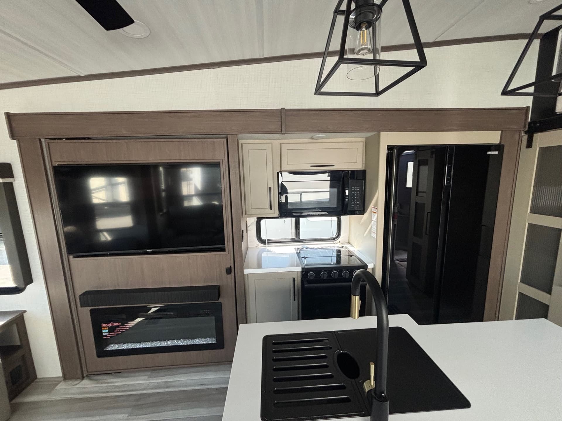 2026 Keystone RV 2026 Keystone RV Keystone Cougar - thumbnail 14