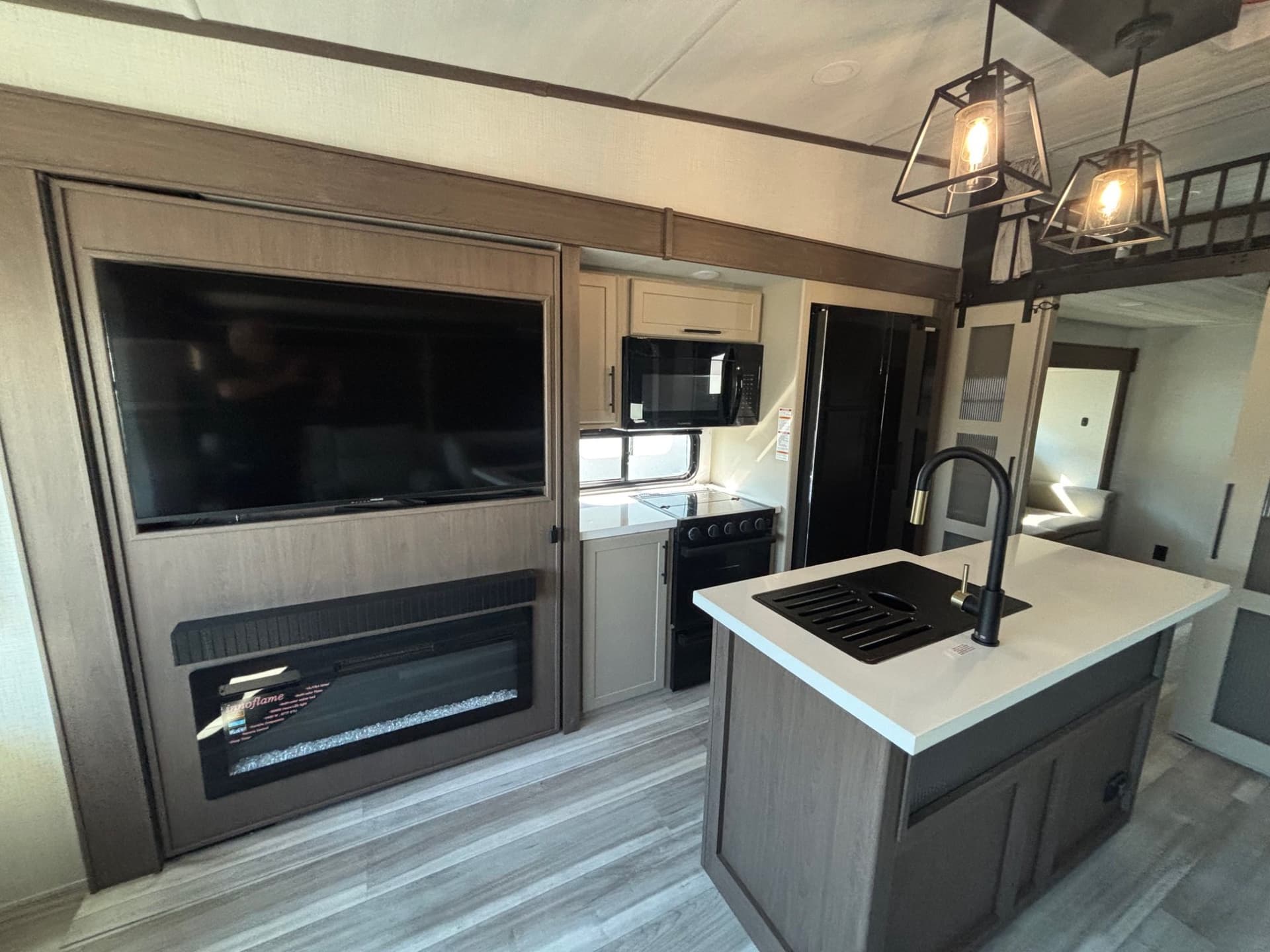 2026 Keystone RV 2026 Keystone RV Keystone Cougar - thumbnail 15