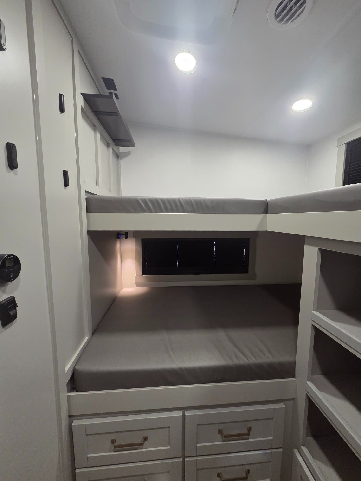 2026 Brinkley RV 2026 Brinkley RV Model Z - thumbnail 12