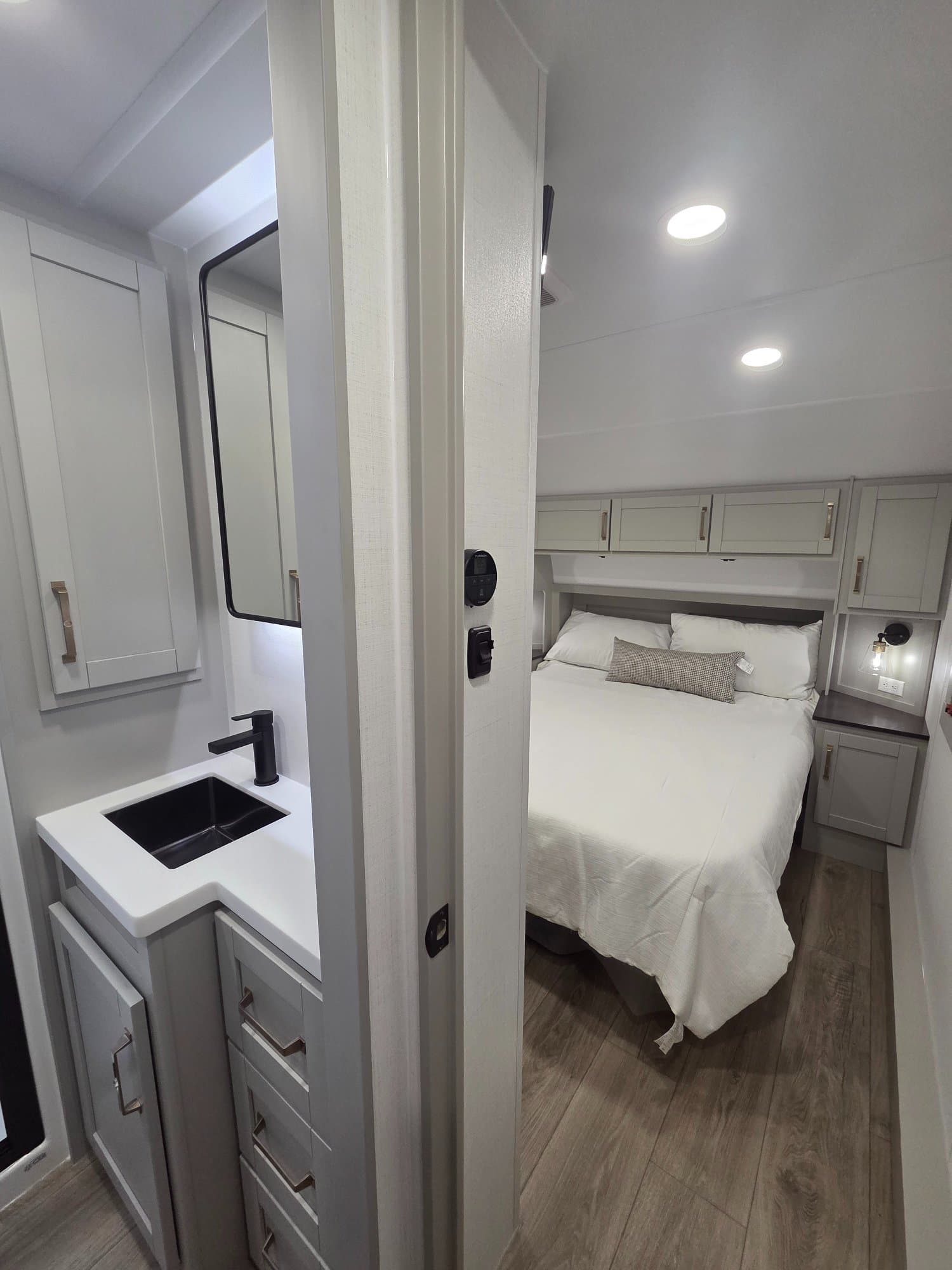 2026 Brinkley RV 2026 Brinkley RV Model Z - thumbnail 21