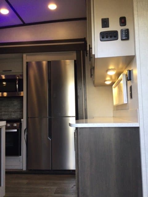 2021 CrossRoads 2021 CrossRoads Cruiser - thumbnail 3