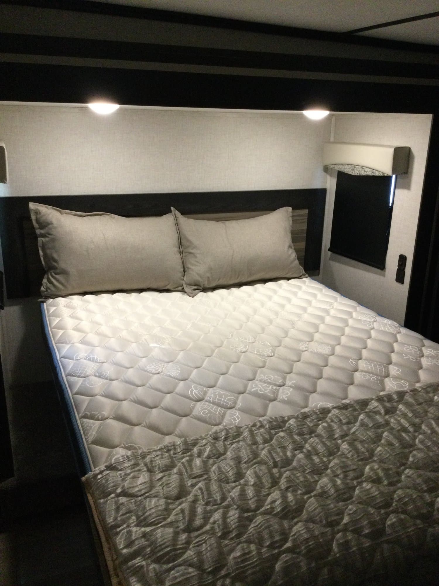 2021 CrossRoads 2021 CrossRoads Cruiser - thumbnail 24