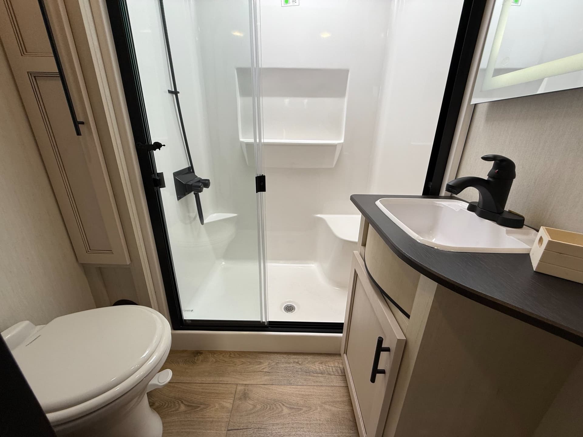 2026 Forest River 2026 Forest River Sabre - thumbnail 24