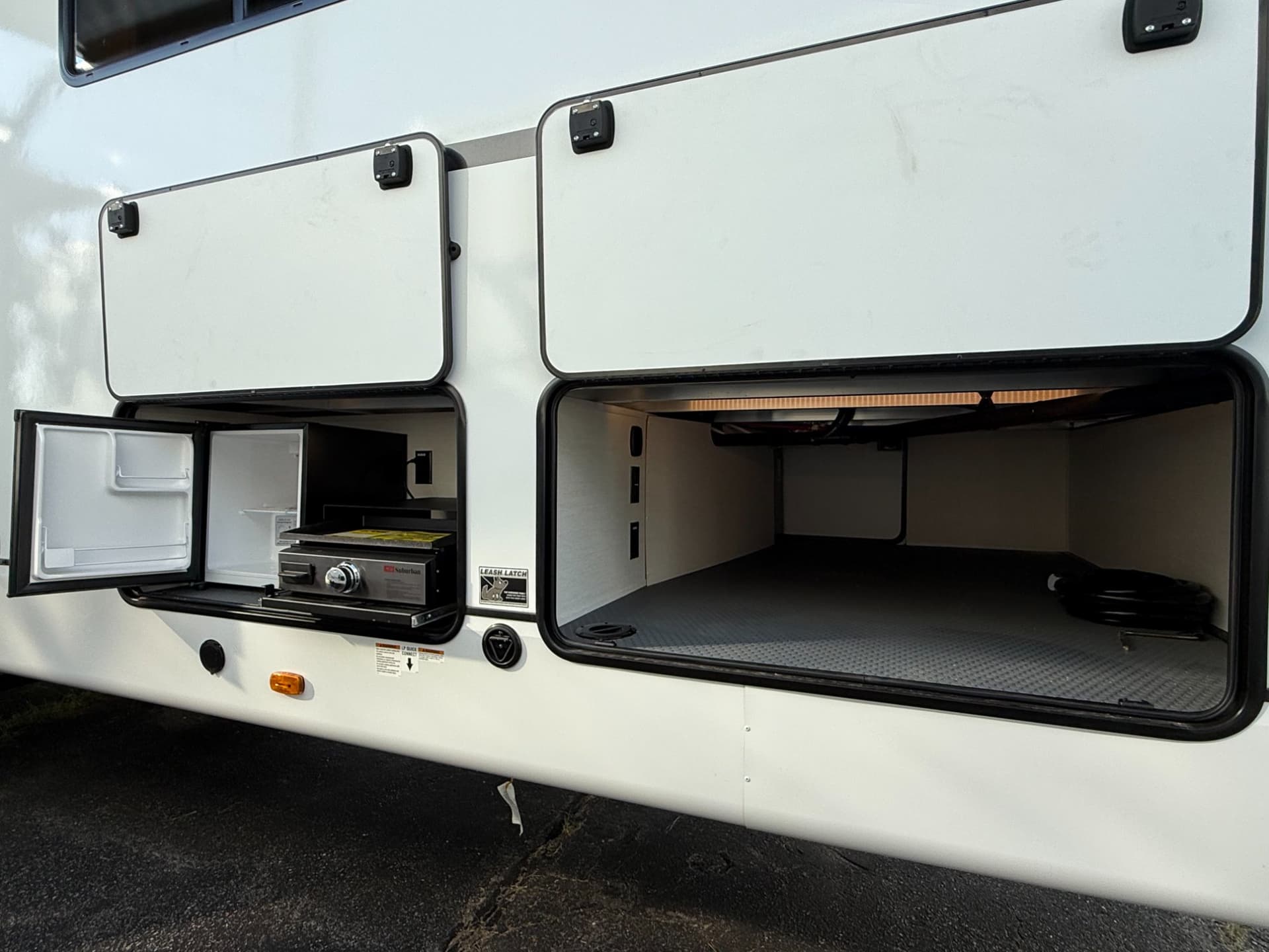 2026 Forest River 2026 Forest River Sabre - thumbnail 50