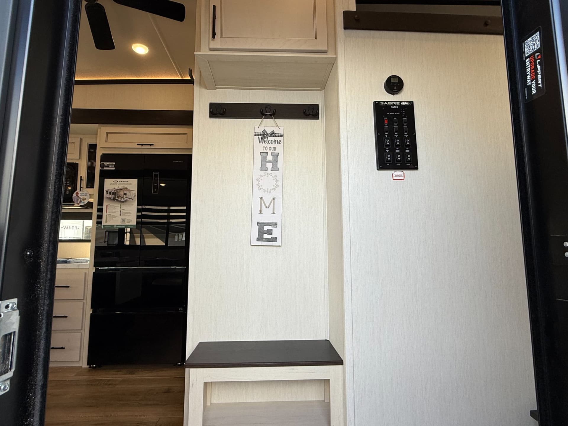 2026 Forest River 2026 Forest River Sabre - thumbnail 6