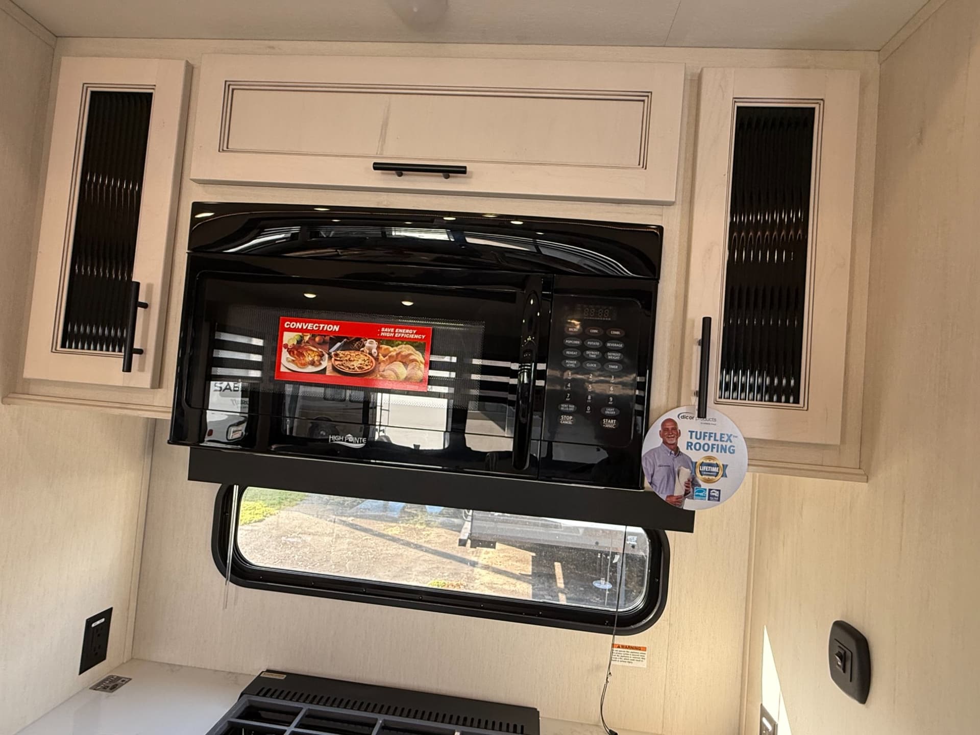 2026 Forest River 2026 Forest River Sabre - thumbnail 12