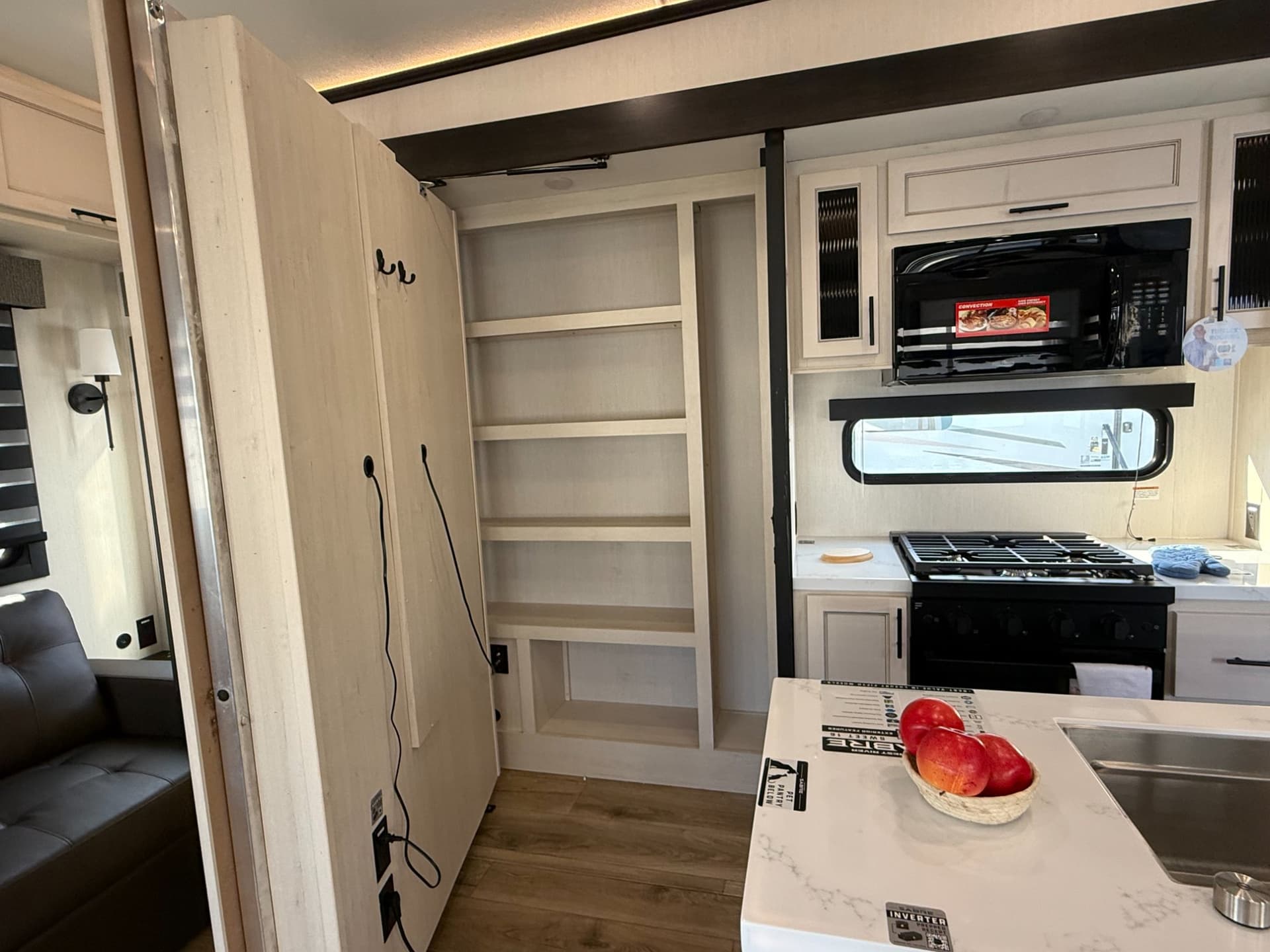 2026 Forest River 2026 Forest River Sabre - thumbnail 22