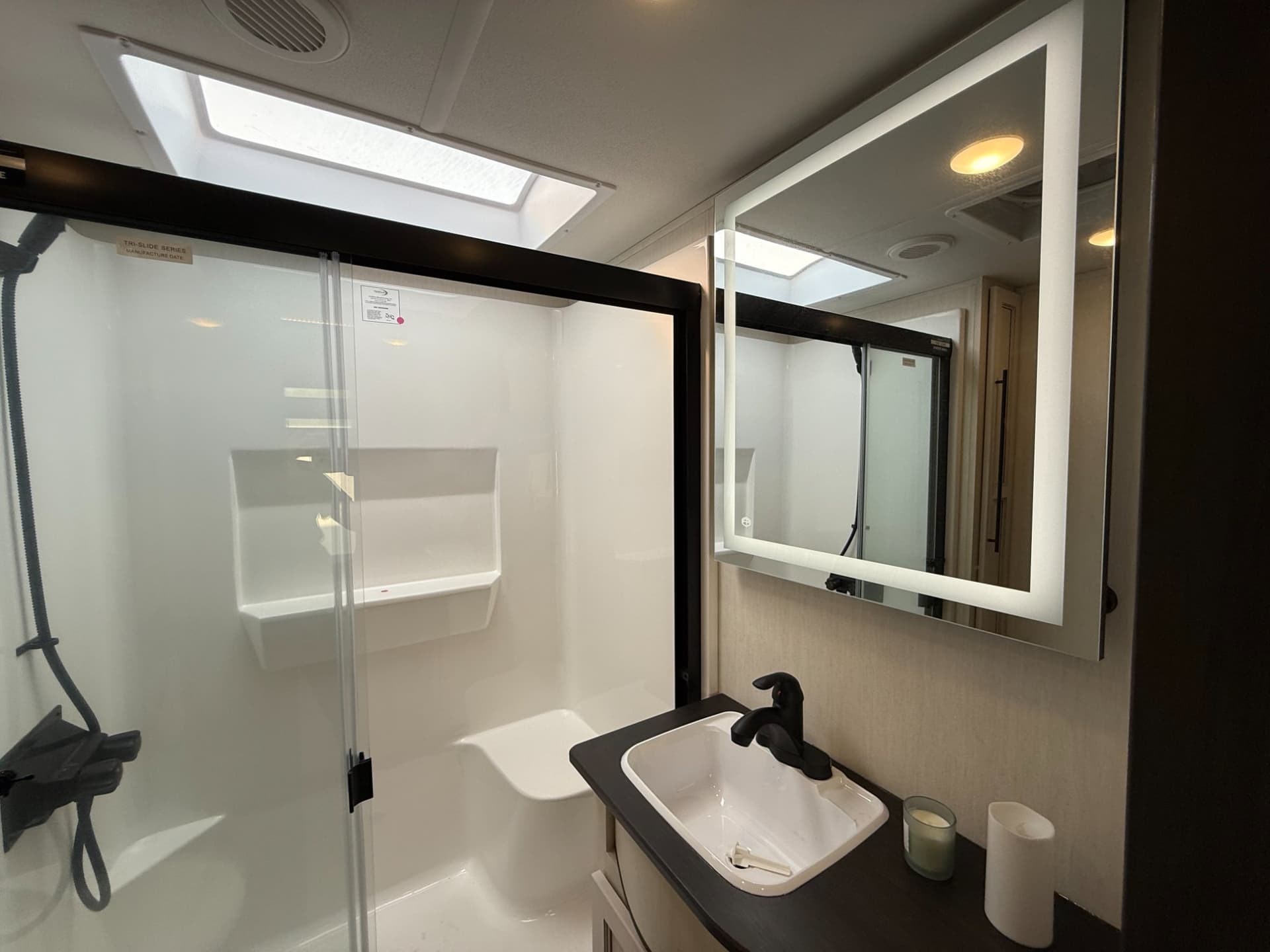 2026 Forest River 2026 Forest River Sabre - thumbnail 32