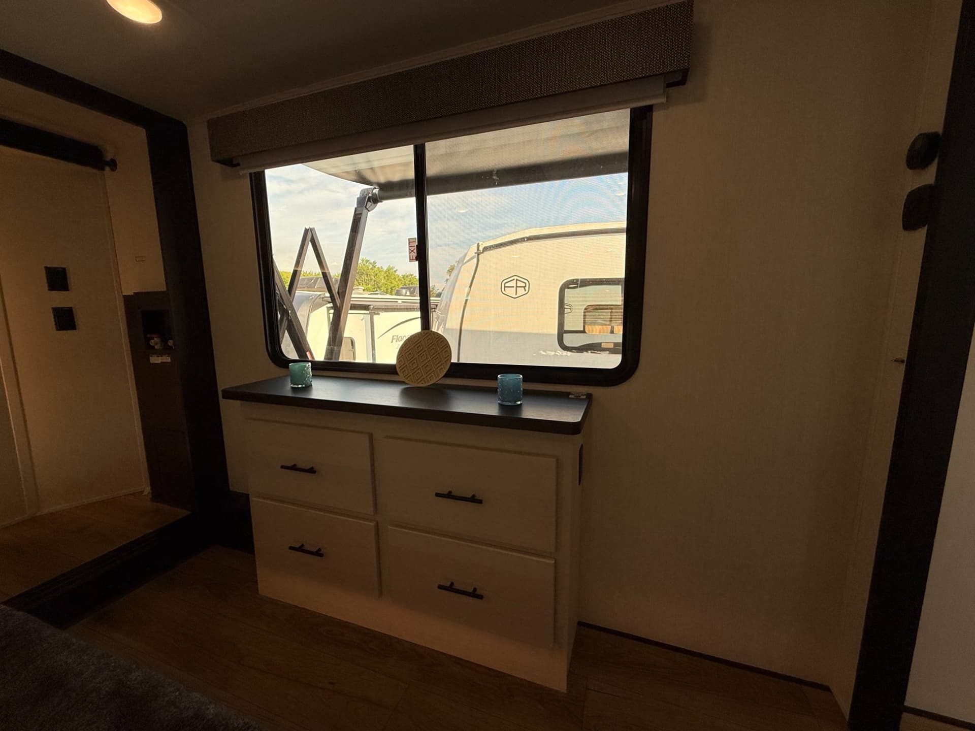 2026 Forest River 2026 Forest River Sabre - thumbnail 42