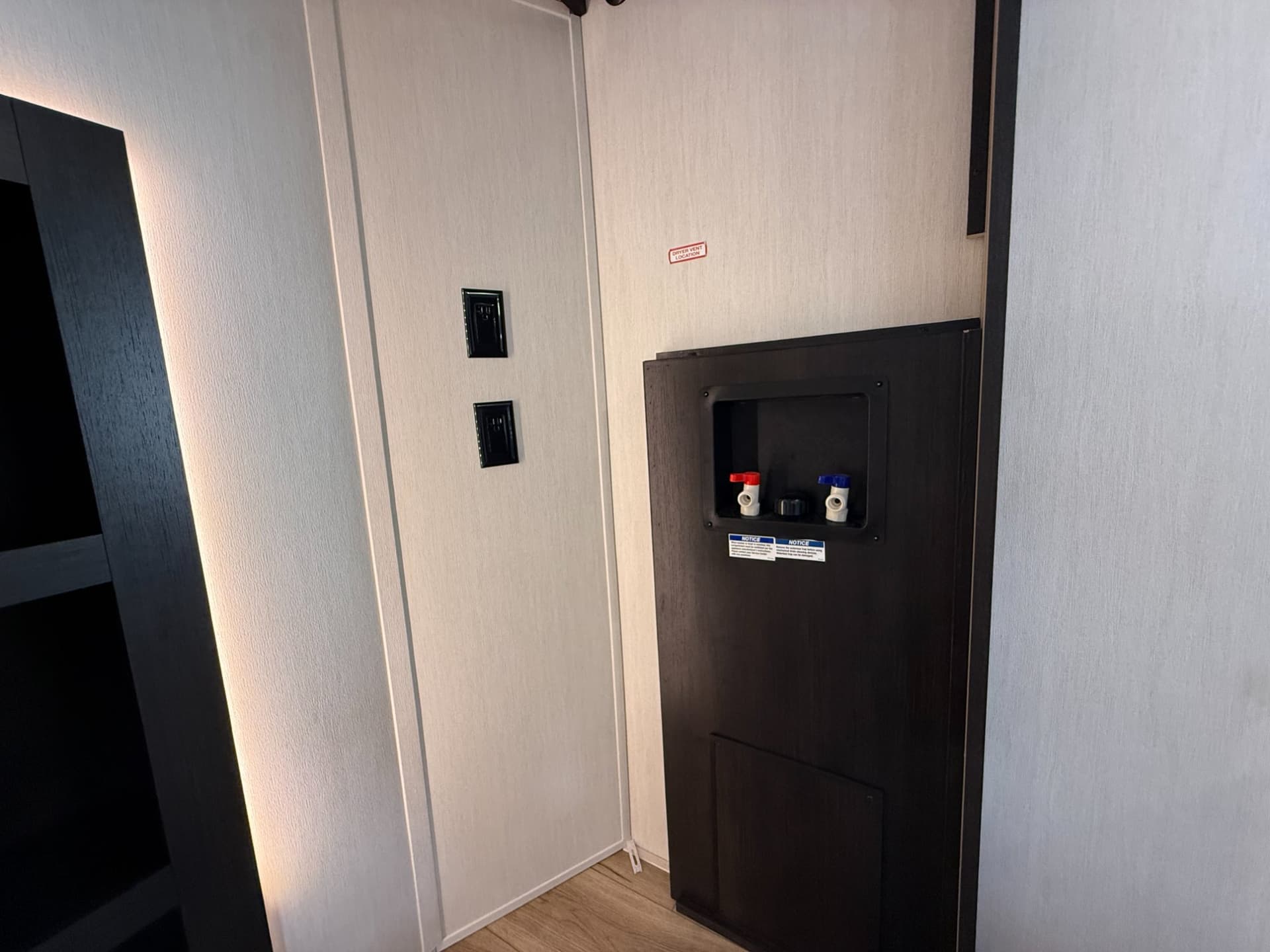 2026 Forest River 2026 Forest River Sabre - thumbnail 45