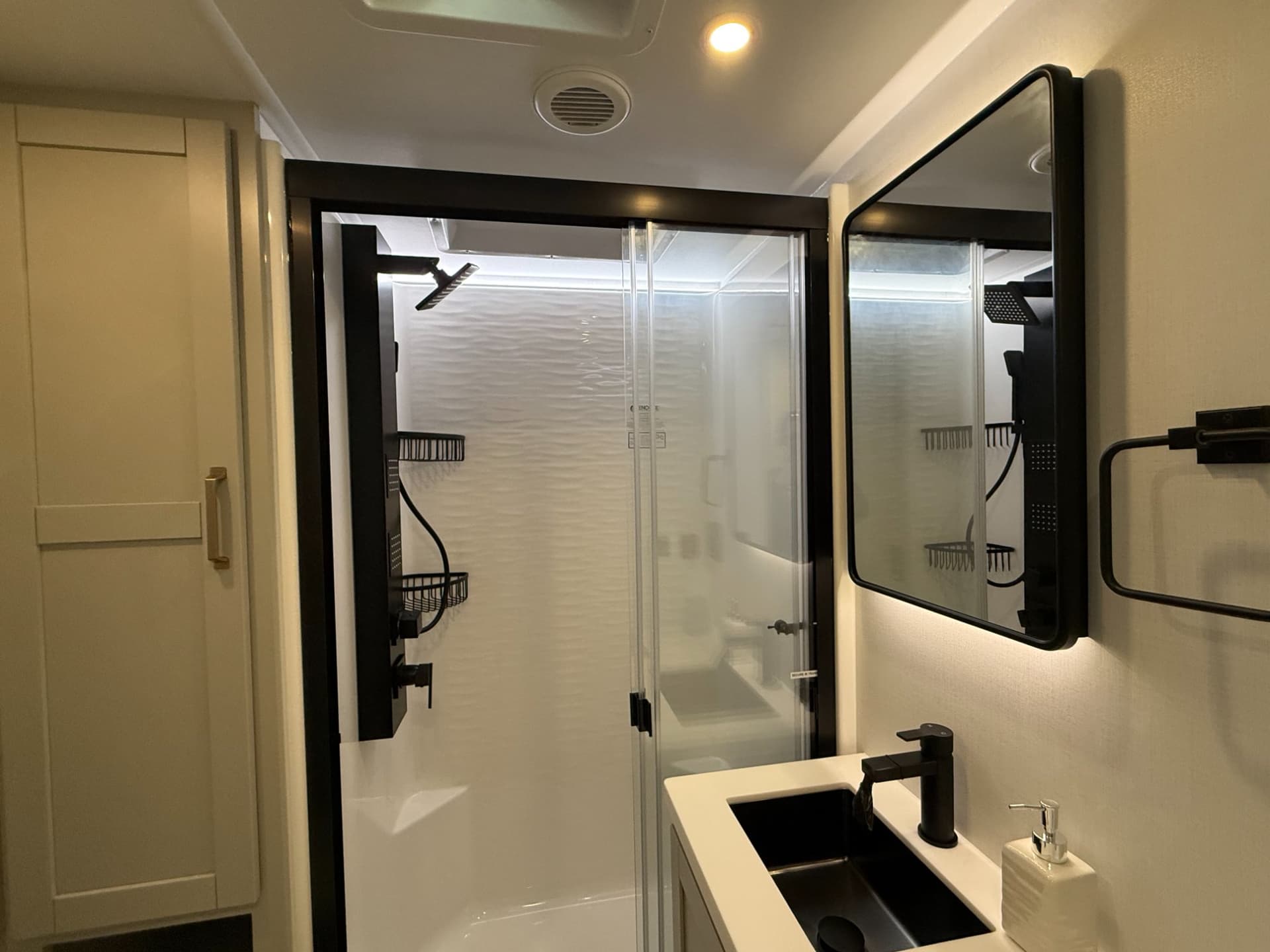 2026 Brinkley RV 2026 Brinkley RV Model Z - thumbnail 23