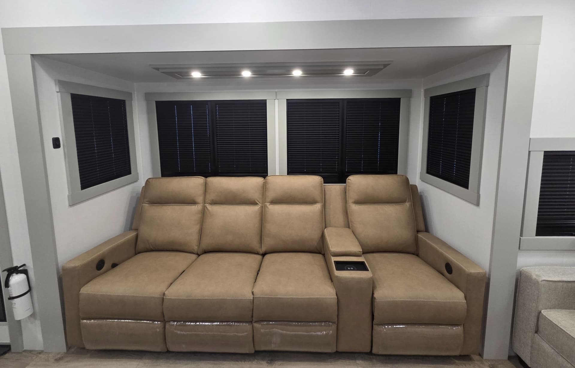 2026 Brinkley RV 2026 Brinkley RV Model Z - thumbnail 7