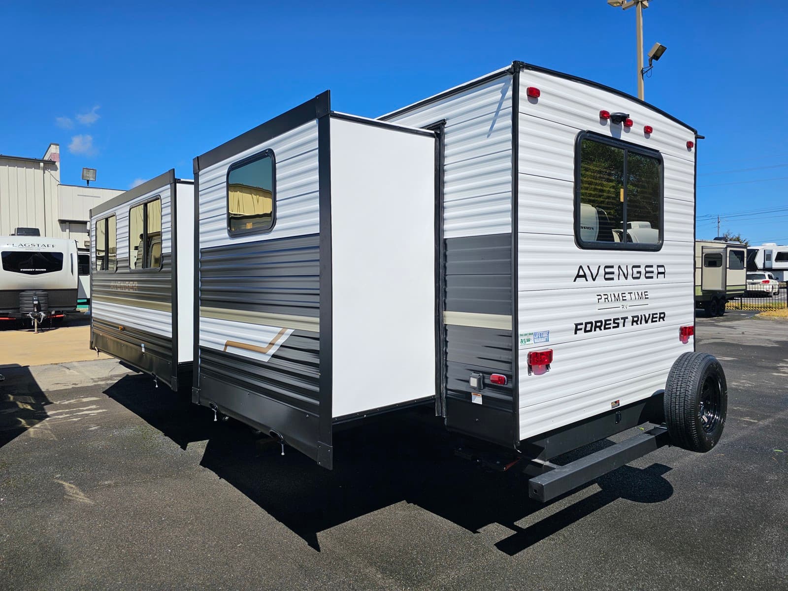 2026 Prime Time RV 2026 Prime Time RV Avenger - thumbnail 5