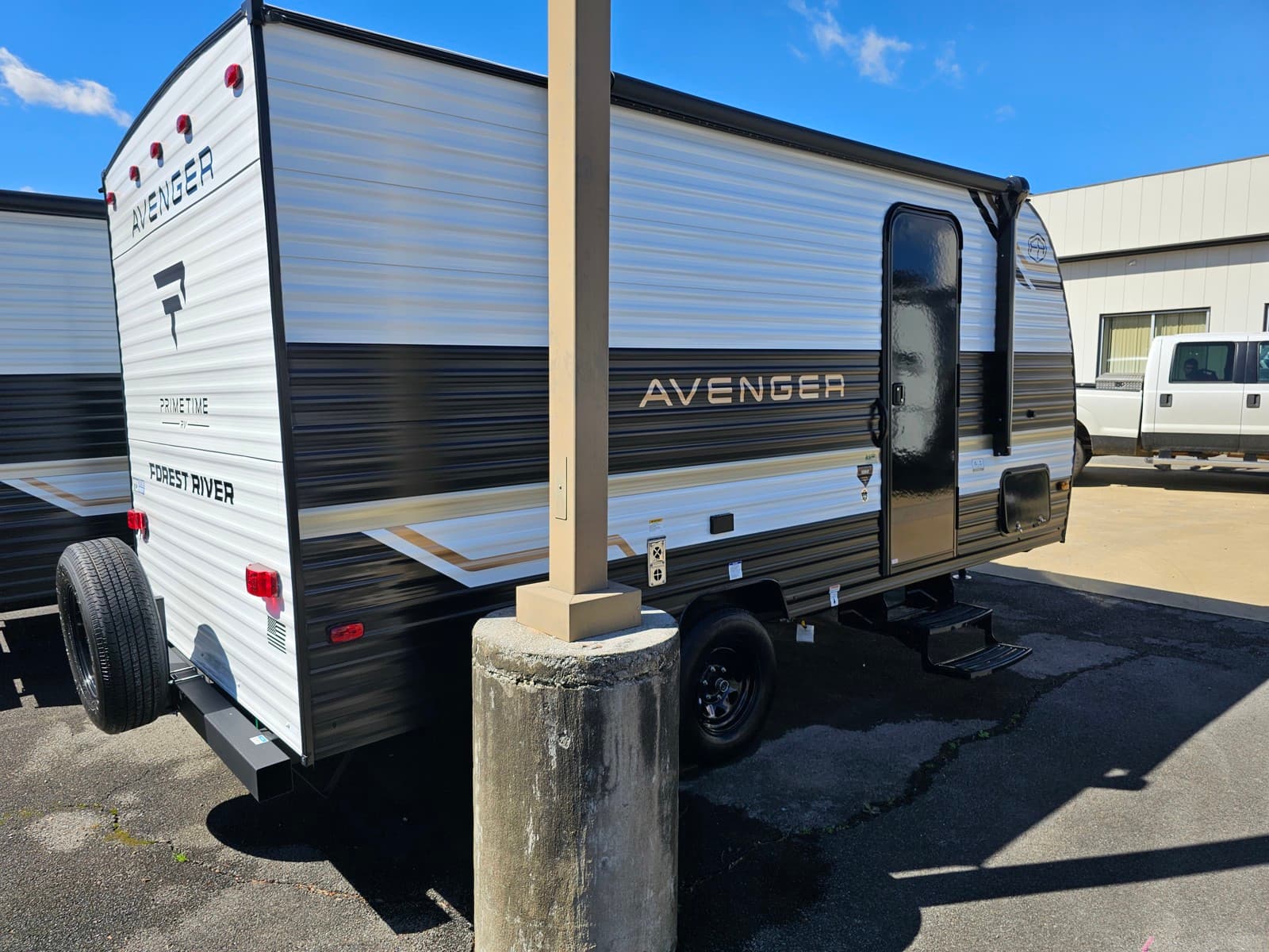 2026 Prime Time RV 2026 Prime Time RV Avenger - thumbnail 6