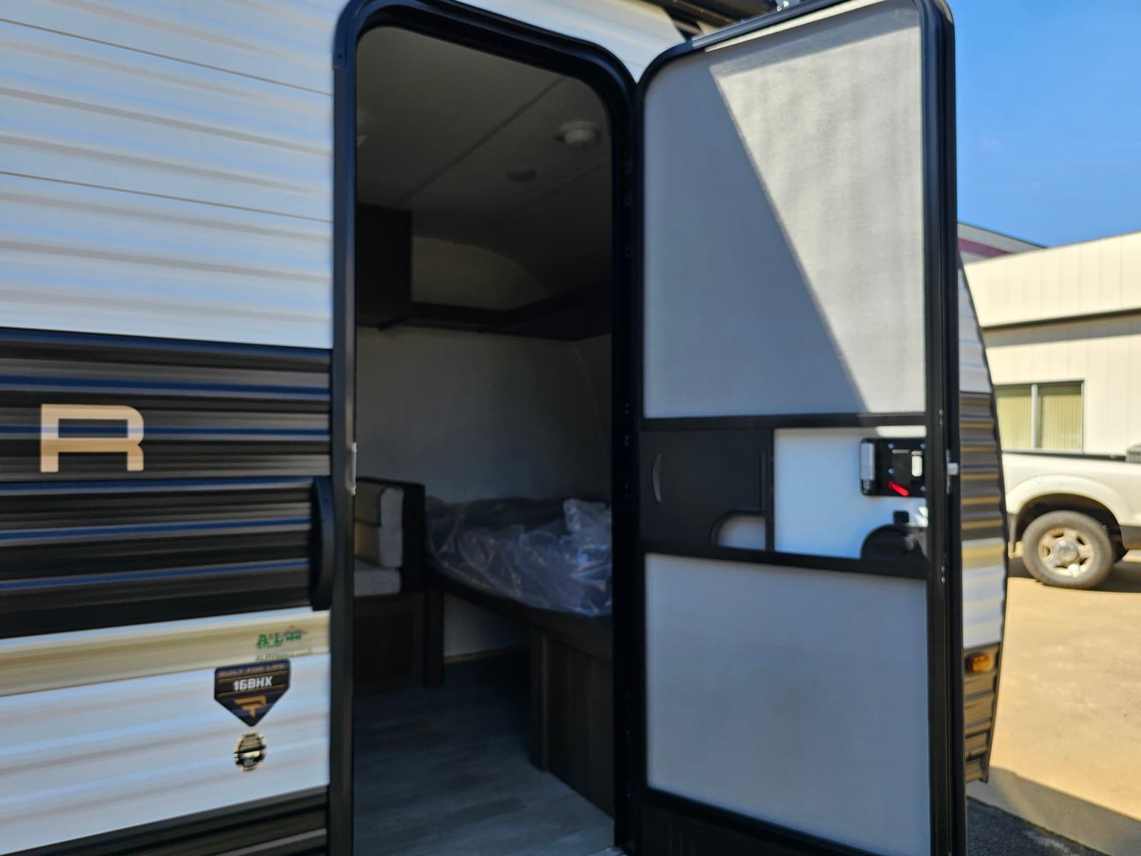 2026 Prime Time RV 2026 Prime Time RV Avenger - thumbnail 10