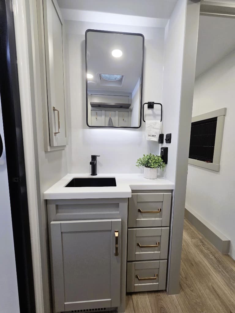 2026 Brinkley RV 2026 Brinkley RV Model Z - thumbnail 15