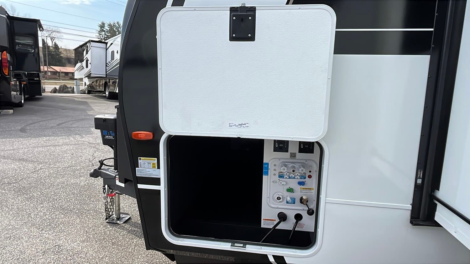 2026 Brinkley RV 2026 Brinkley RV Model Z - thumbnail 6