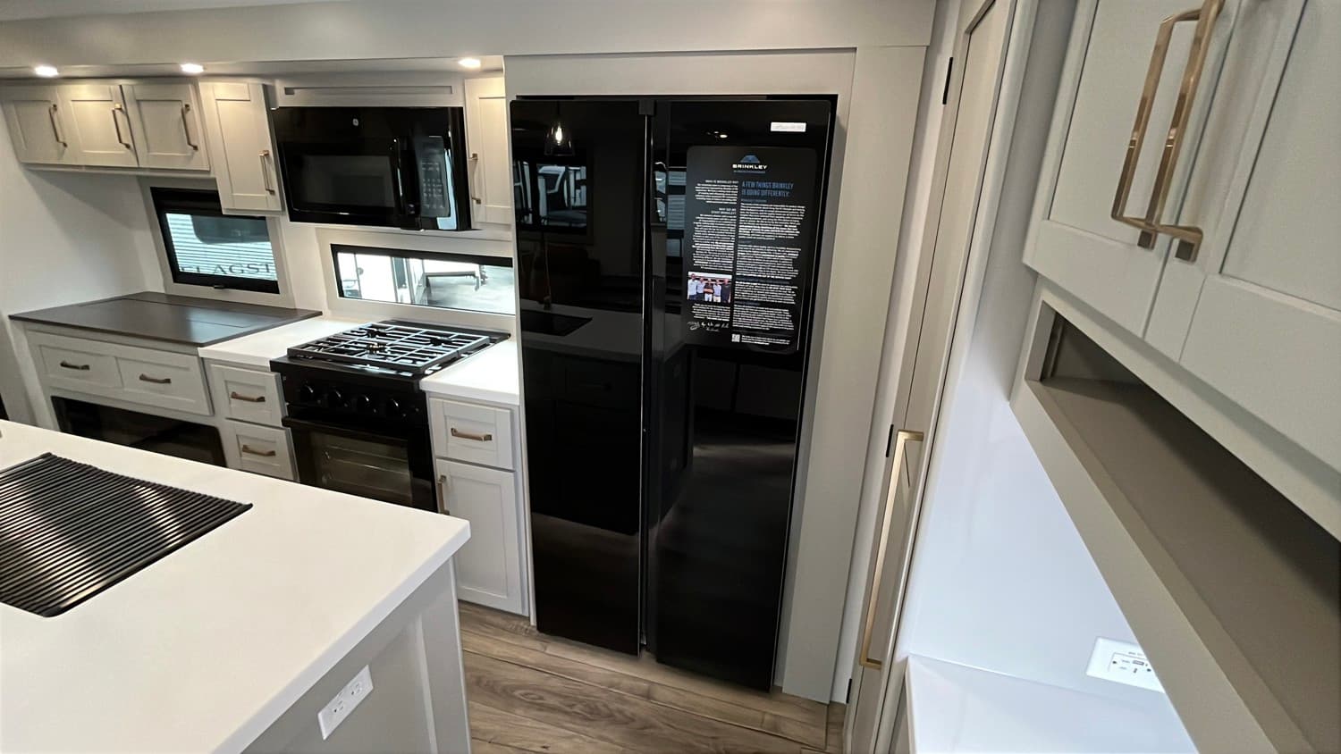 2026 Brinkley RV 2026 Brinkley RV Model Z - thumbnail 18