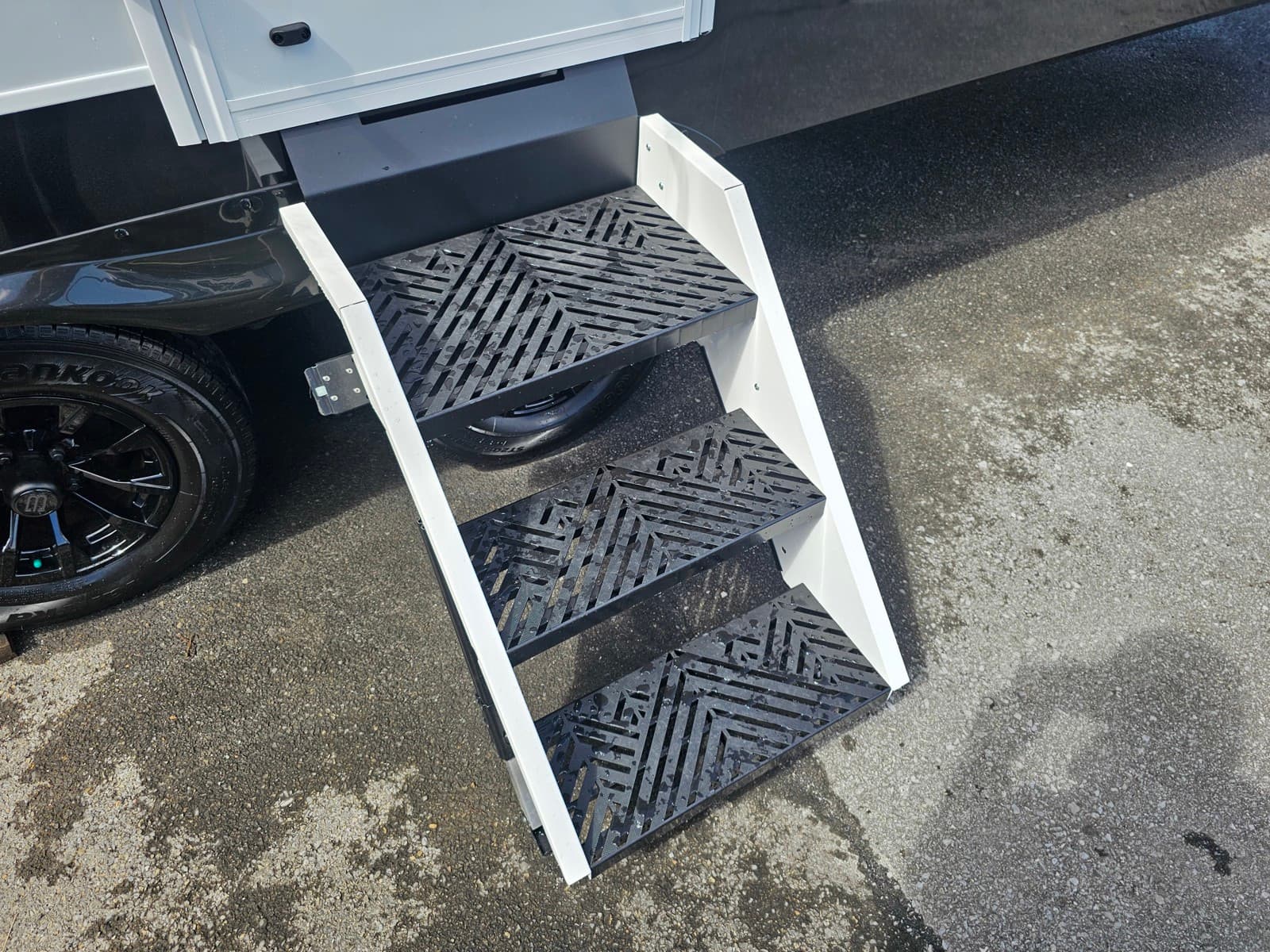 2026 Brinkley RV 2026 Brinkley RV Model IX - thumbnail 10