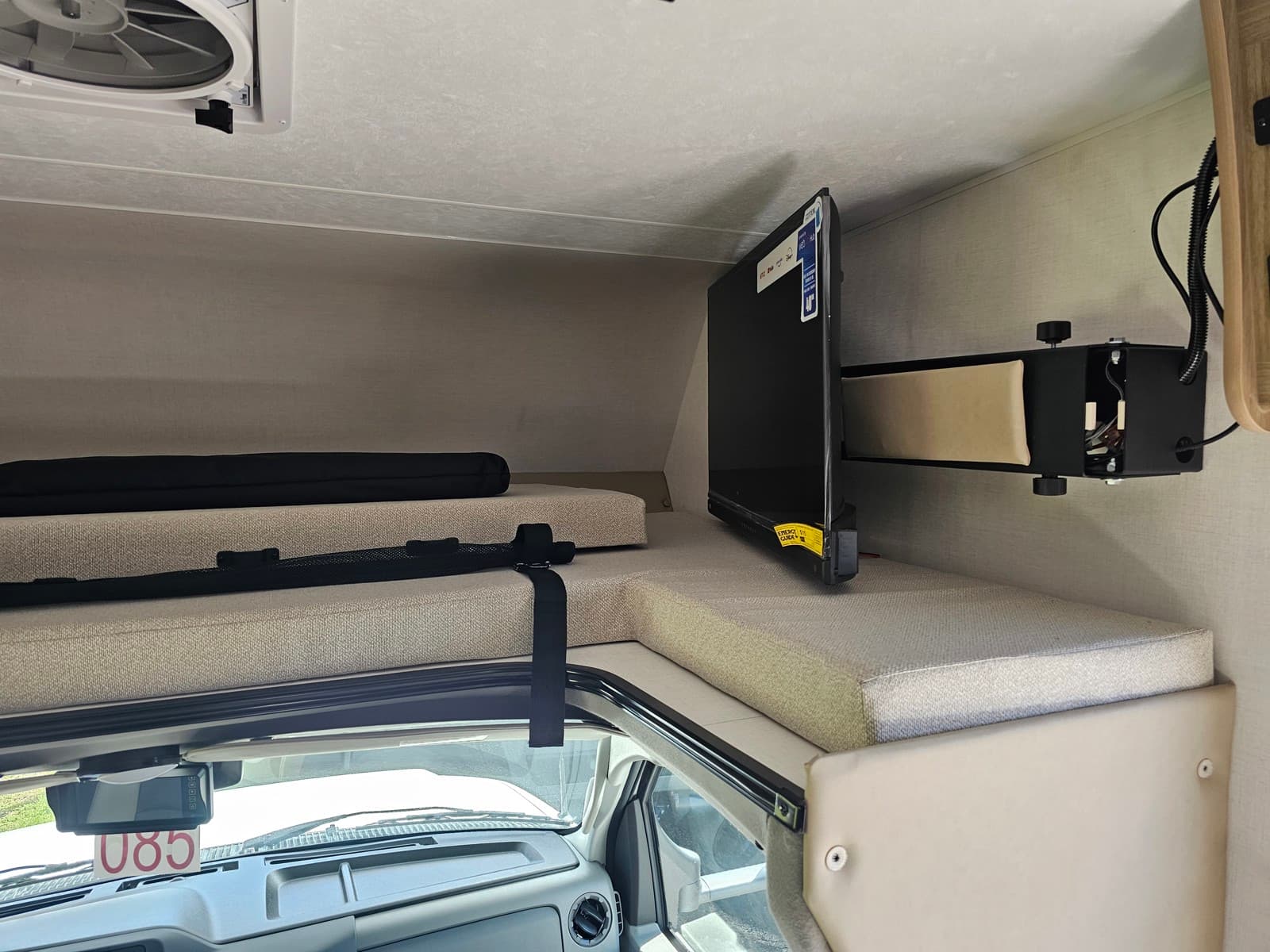 2026 Coachmen 2026 Coachmen Freelander - thumbnail 13