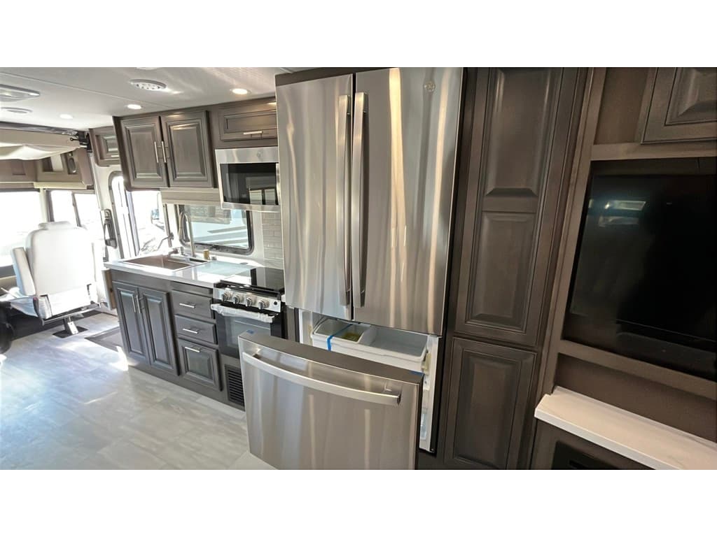 2026 Forest River 2026 Forest River Georgetown 5 Series GT5 - thumbnail 18