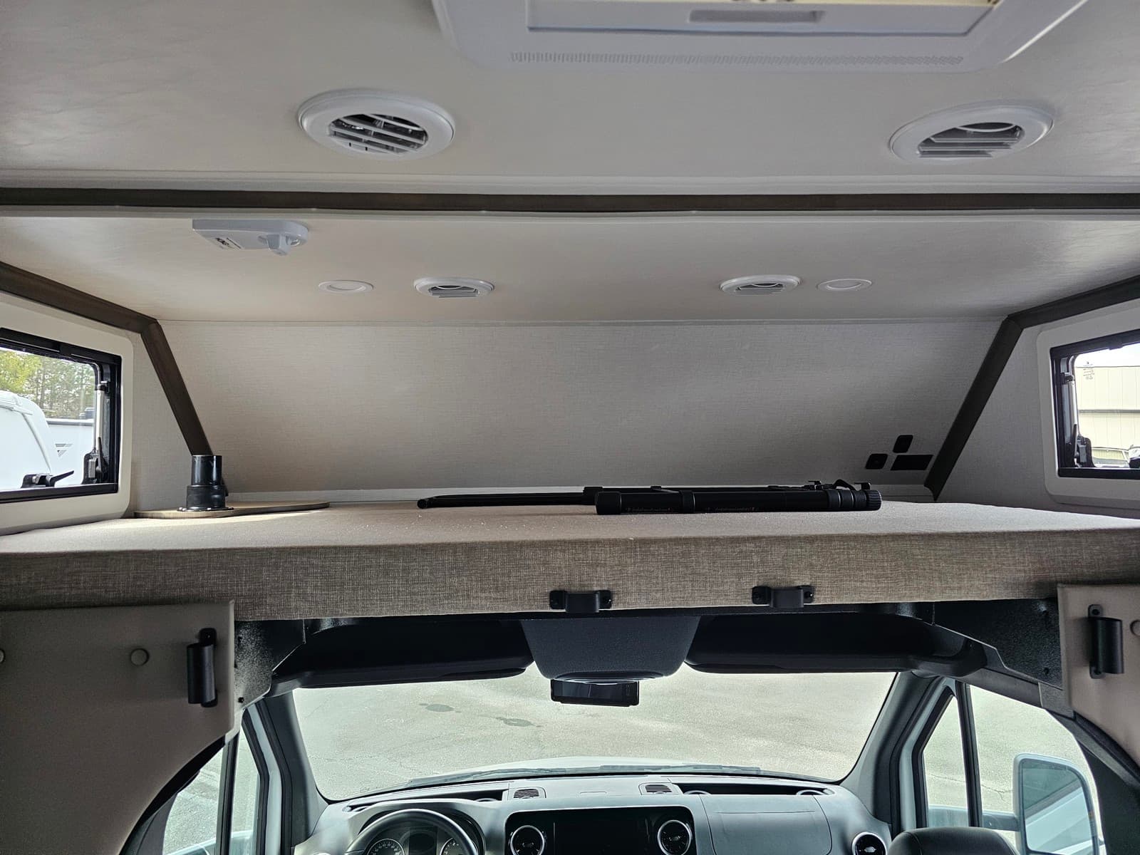 2025 Dynamax 2025 Dynamax Isata 3 - thumbnail 16