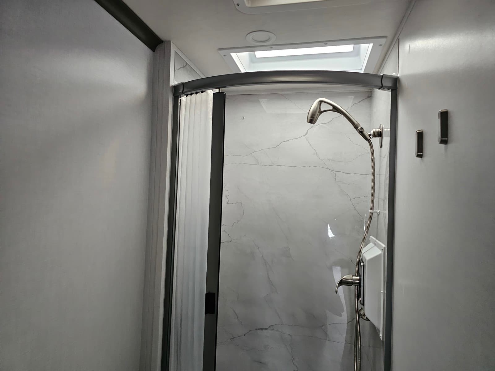 2025 Dynamax 2025 Dynamax Isata 3 - thumbnail 27