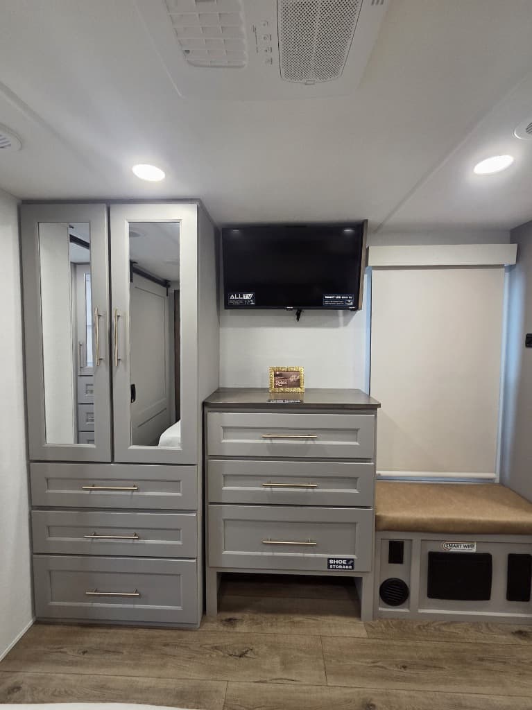 2026 Alliance RV 2026 Alliance RV Paradigm - thumbnail 22